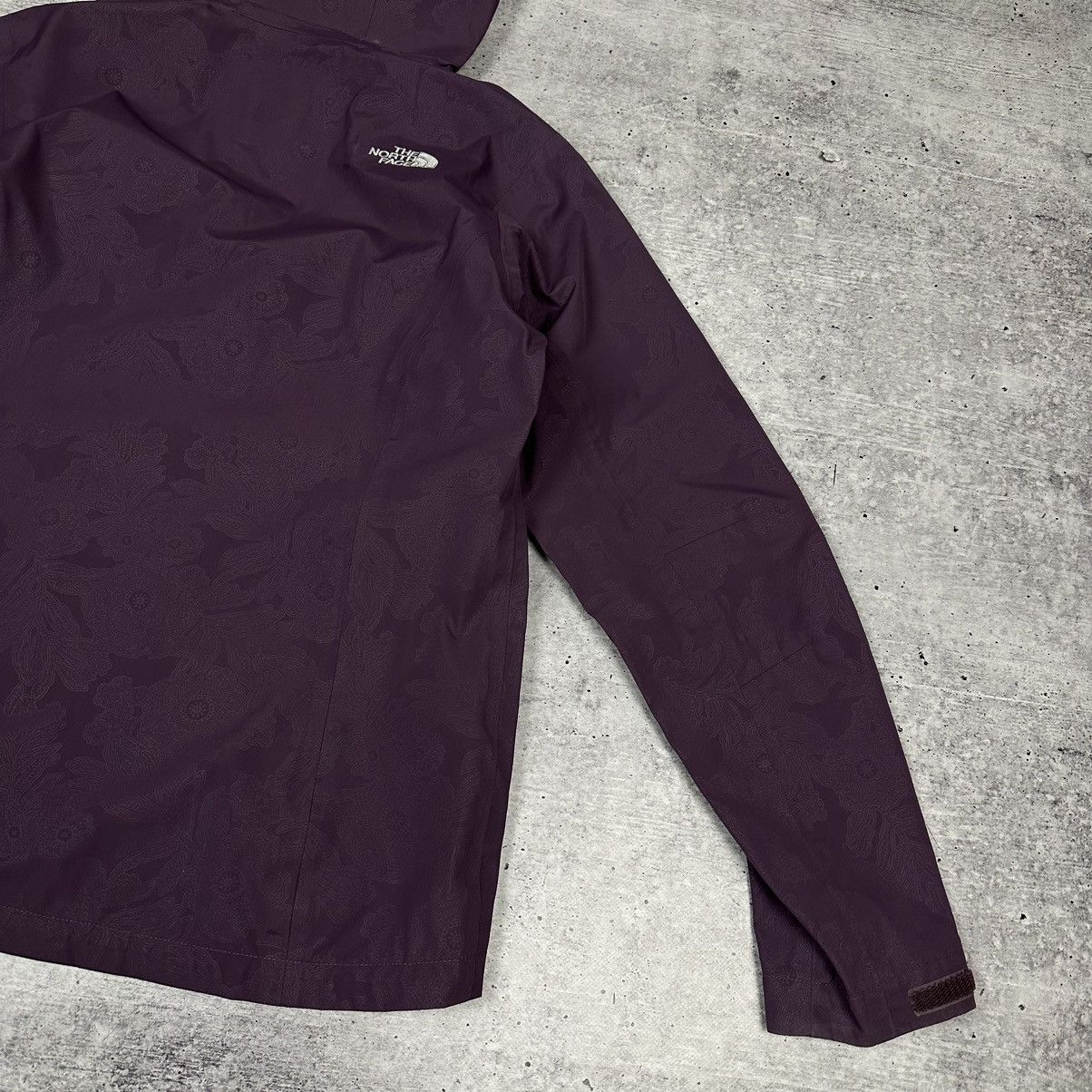 The North Face The North Face HyVent Zip Jacket Printed Flower Windstopper Size L / US 10 / IT 46 - 9 Thumbnail