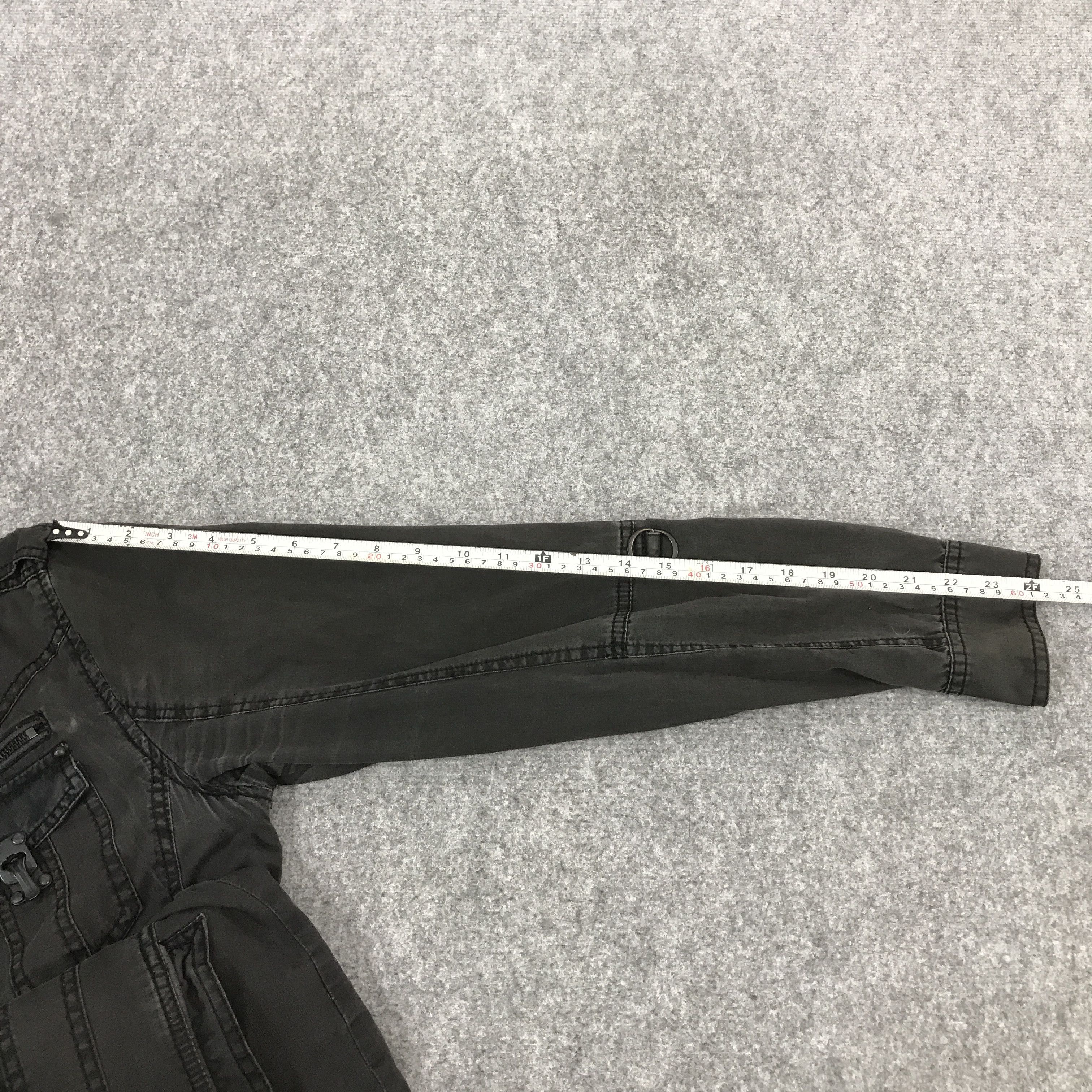 In The Attic × Japanese Brand In The attic black Faded zipper jacket japanese brand Size US L / EU 52-54 / 3 - 11 Thumbnail