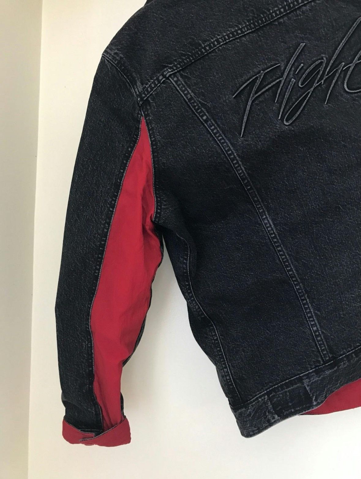 Jordan Brand × Levi's Levis x Jordan Denim Jacket Black Size US XL / EU 56 / 4 - 3 Thumbnail