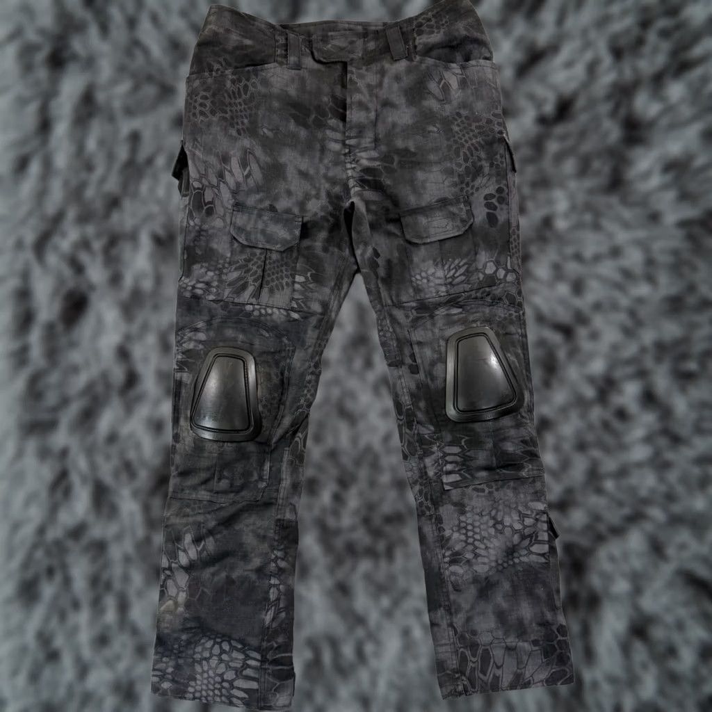 Vintage 5.11 Tactical Pants Mens Cargo Taclite Ripstop Knee Pad Military Zip Camo 32x32 Size US 32 / EU 48 - 1 Thumbnail