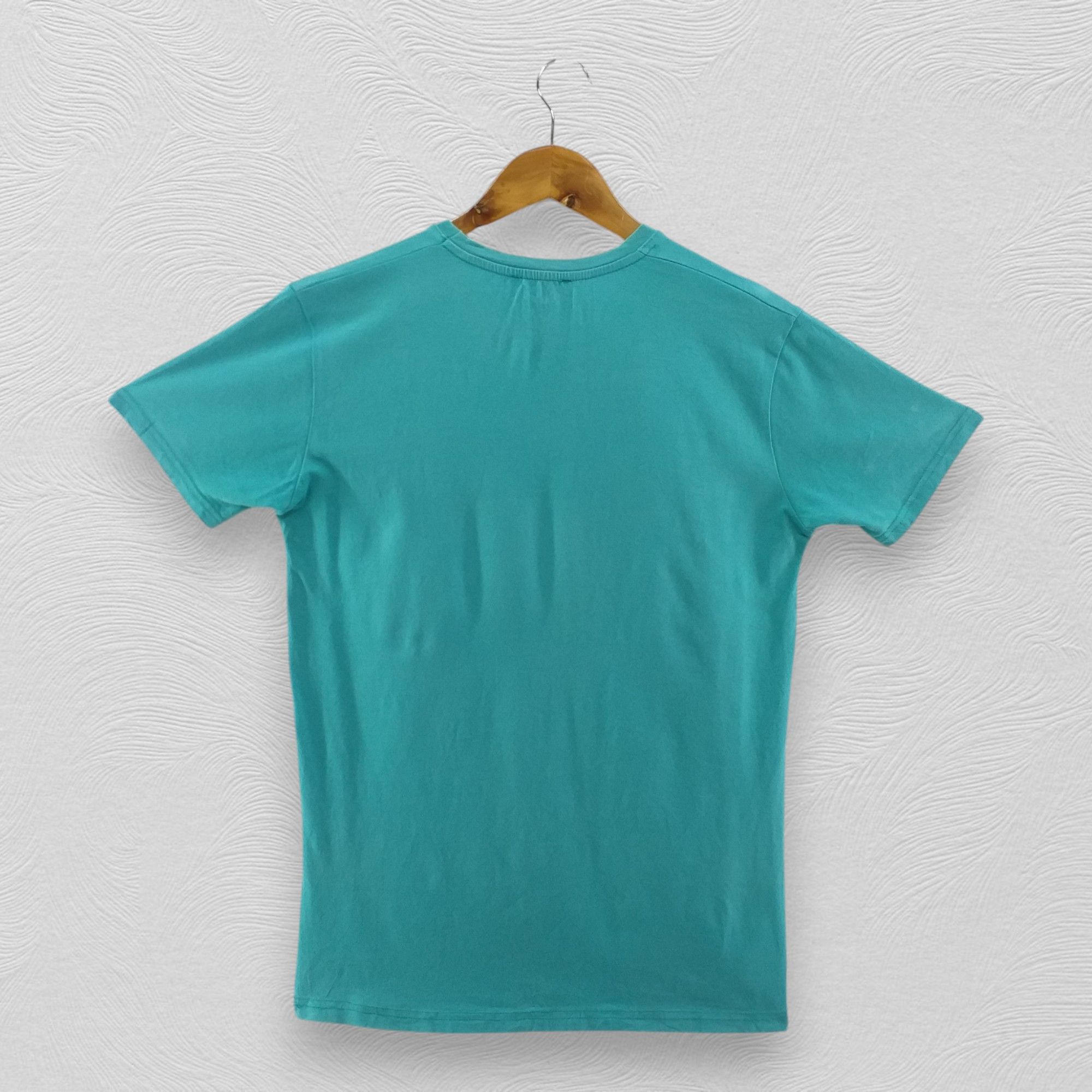 Armani Giorgio Armani (Armani Jeans) Medium Tshirt -F096 Size US M / EU 48-50 / 2 - 2 Thumbnail