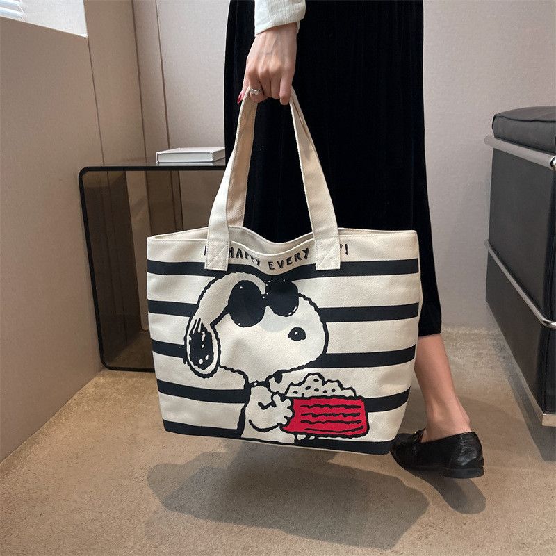 Japanese Brand Snoopy Cute Cartoon Tote Bag Size ONE SIZE - 1 Thumbnail