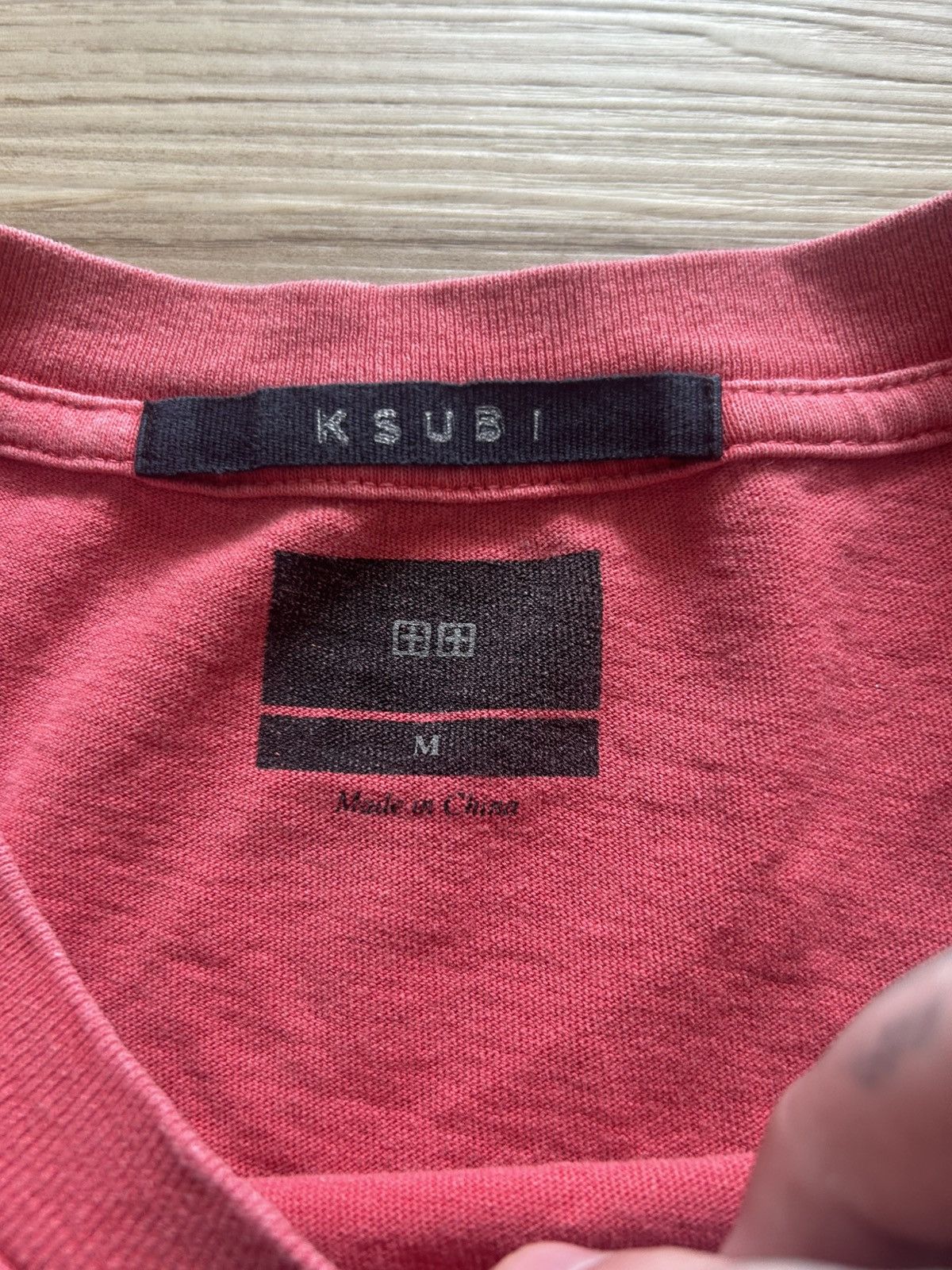 Ksubi Ksubi world tour Metal tee size Medium Red Size US M / EU 48-50 / 2 - 6 Thumbnail