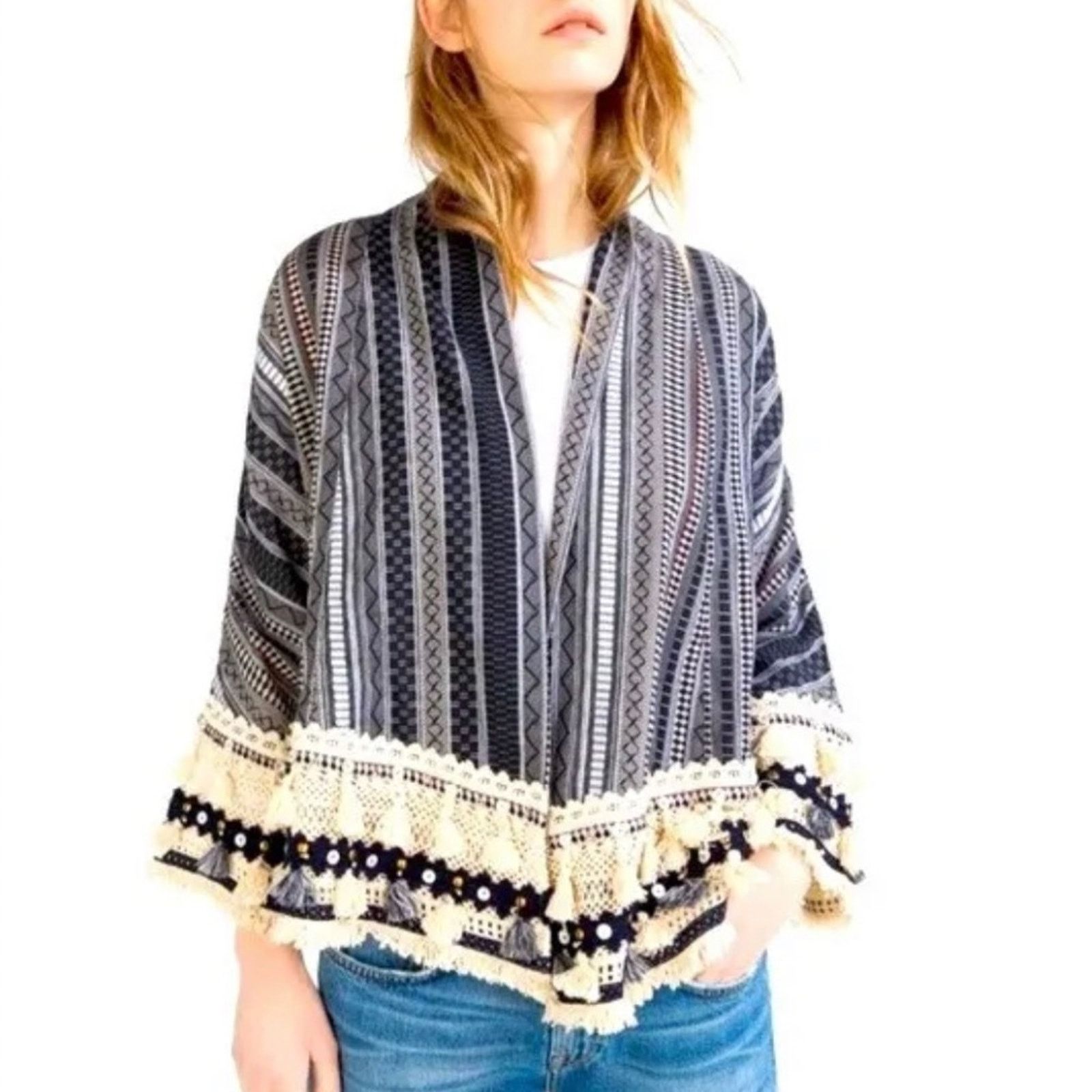 Zara ZARA Tassel Boho Trimmed Tribal Print Cardigan Poncho Size M / US 6-8 / IT 42-44 - 2 Thumbnail
