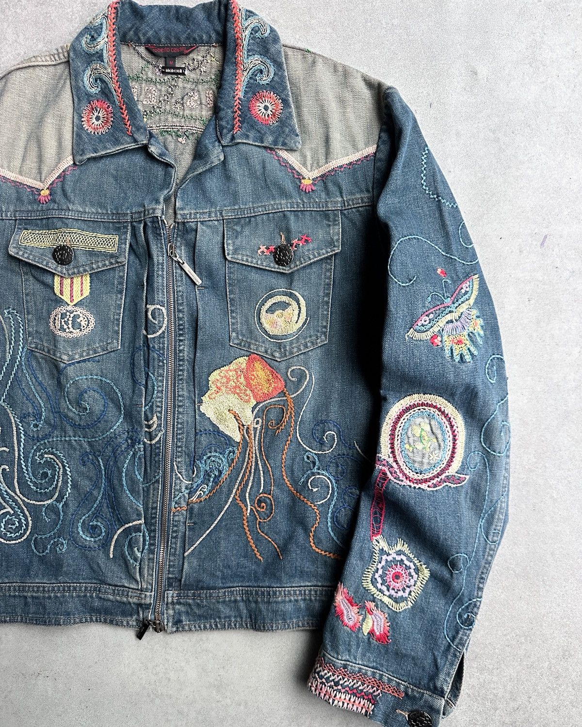 Roberto Cavalli Fw2000 Roberto Cavalli “Love is enough” Embroiderey Denim Size US M / EU 48-50 / 2 - 4 Thumbnail