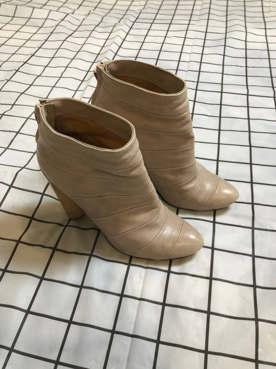 Louis Vuitton Louis Vuitton Croc Embossed Delft Cornelia Ankle Booties Size US 6 / IT 36 - 1 Thumbnail
