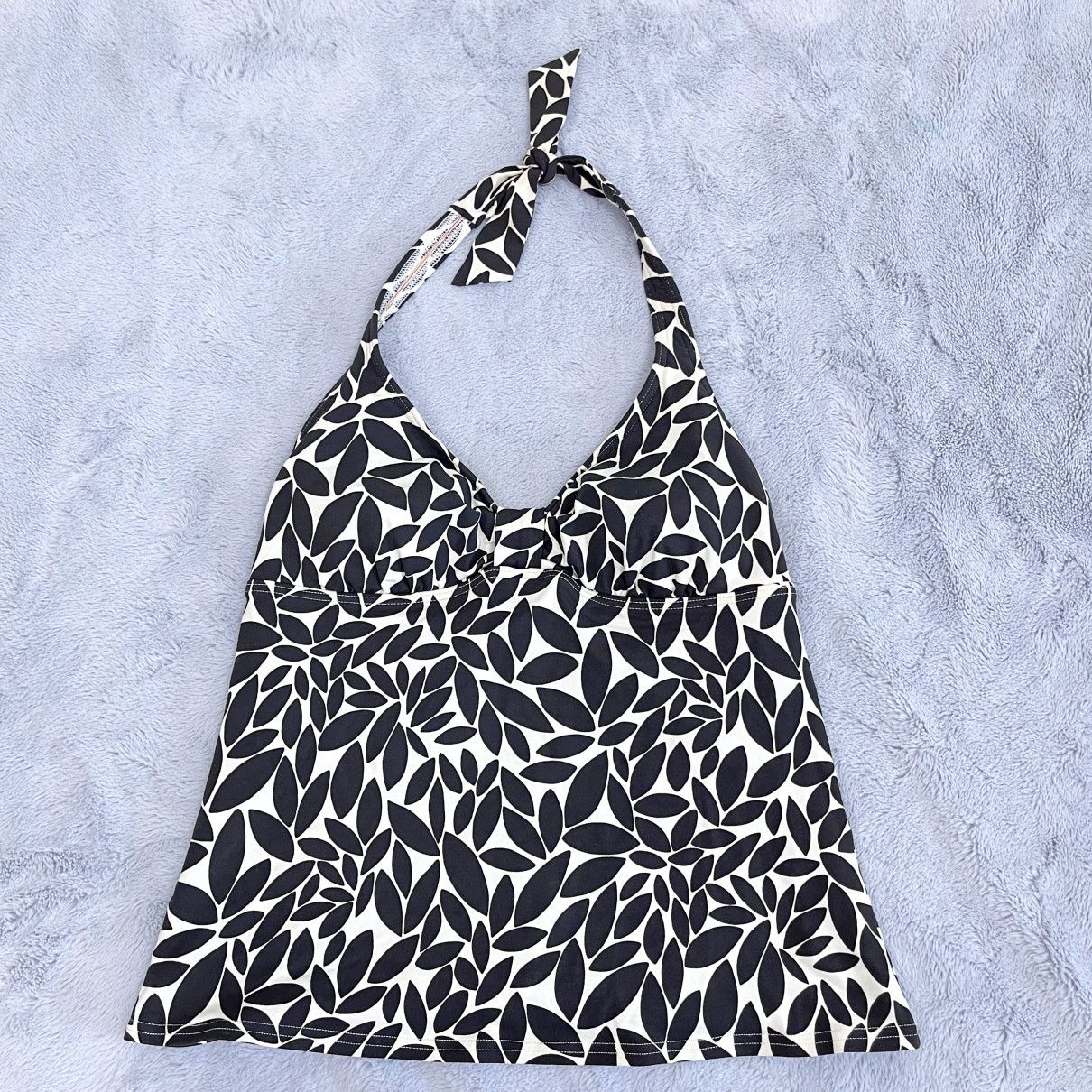 Lands' End Lands End Swim Tankini Top Brown Print Halter V Neck Swim 6L Size M / US 6-8 / IT 42-44 - 1 Thumbnail