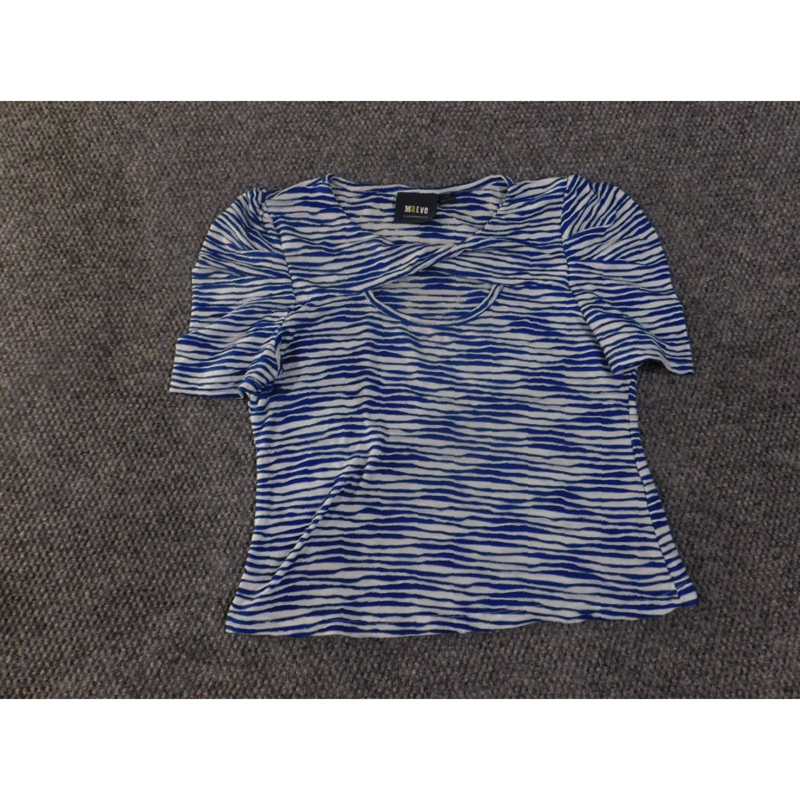 Vintage Maeve Shirt Womens Large Blue Geometric Puff Sleeve Short Sleeve V-Neck Button-Up Casual Spring Summer Womens L Blue Geometric Size L / US 10 / IT 46 - 2 Thumbnail