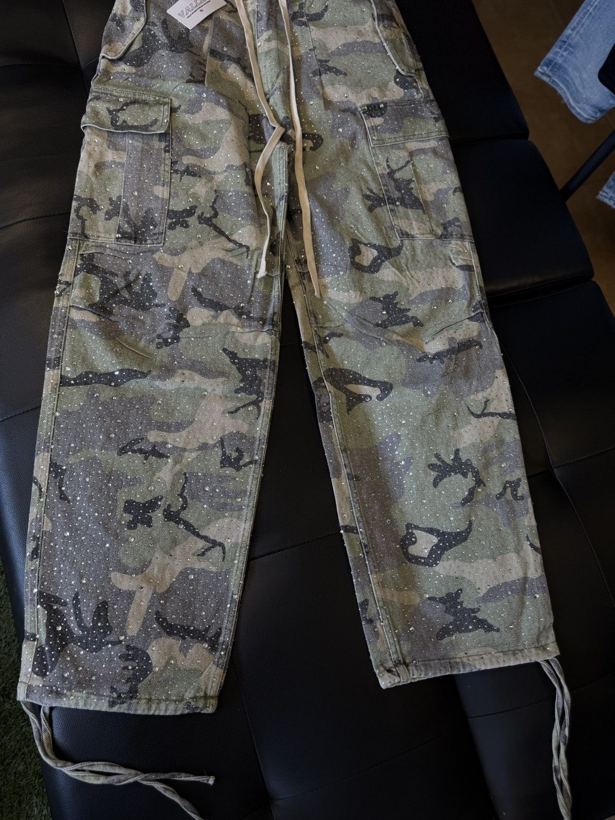 Vale Valley Jogger Green Pants Stone Crystal Size 30 (NEW) Size US 30 / EU 46 - 3 Thumbnail