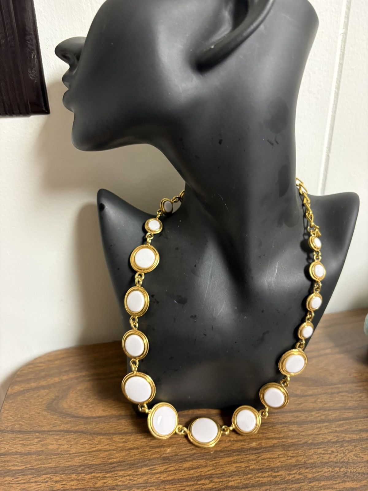 Lauren Conrad Gold Tone Reversible Statement Necklace Blue White Cabochon Size ONE SIZE - 1 Thumbnail