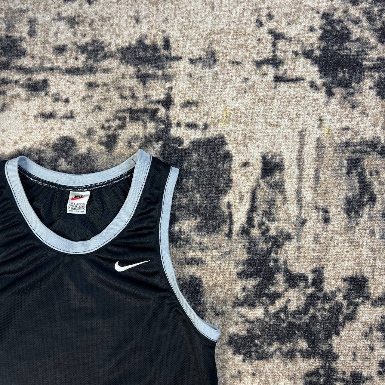Nike Nike Vintage Y2K Swoosh Tank Top Streetwear Style Size US S / EU 44-46 / 1 - 2 Thumbnail
