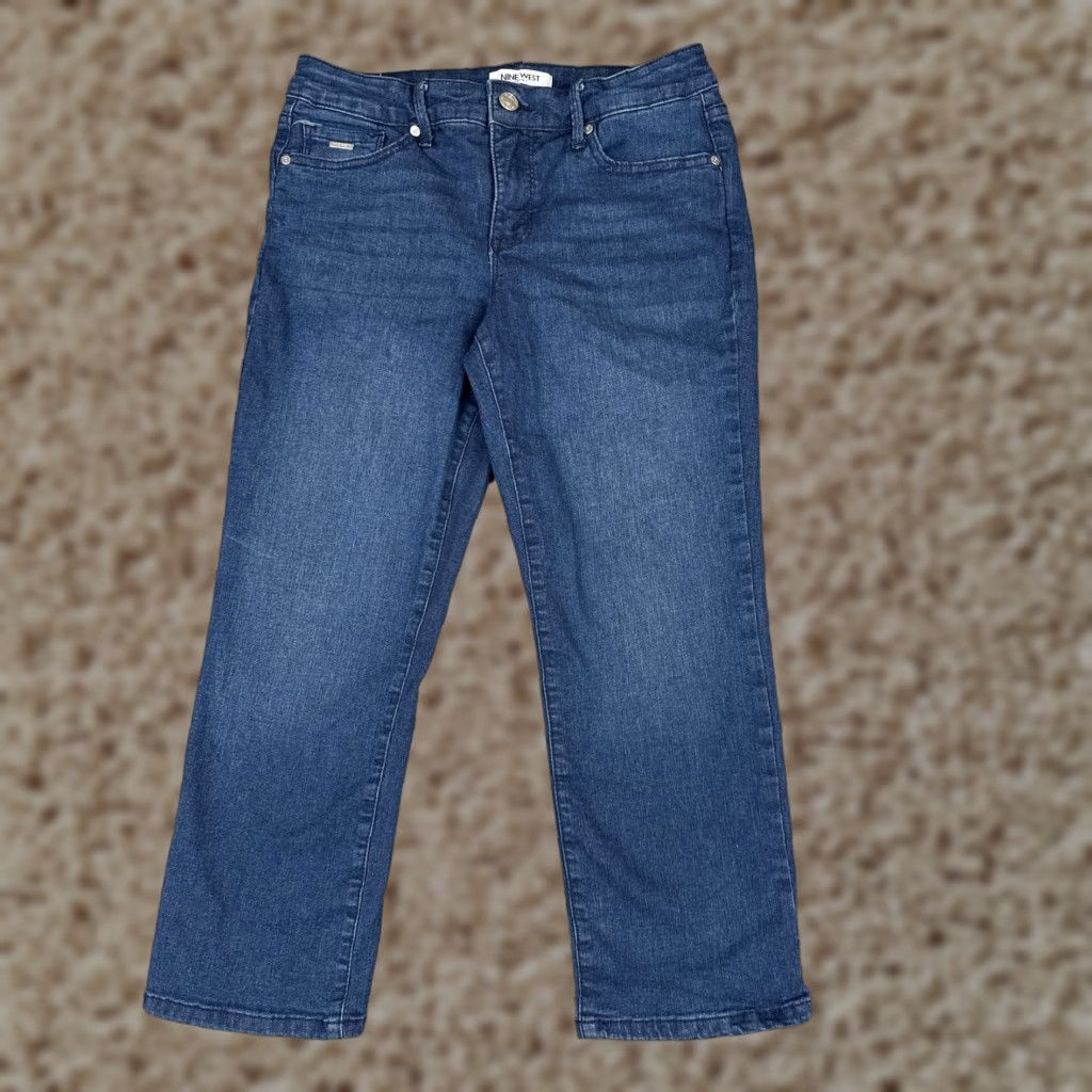 Nine West Nine West Chrystie Cap Straight Jeans Womens 4 Blue Wash Mid Rise Denim 28x24.5 Size 27" / US 4 / IT 40 - 1 Thumbnail