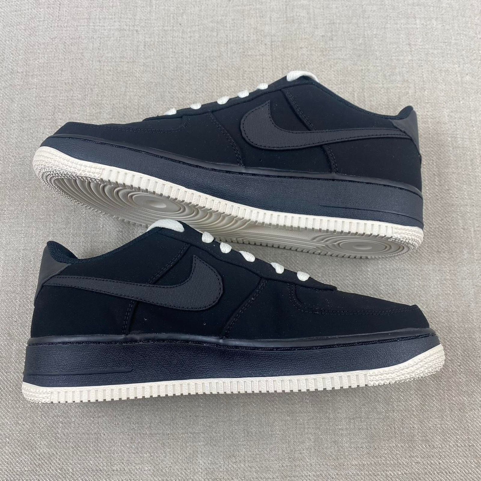 Nike 2016 Nike Air Force 1 Low Black/ Sail Size US 8.5 / IT 38.5 - 4 Thumbnail