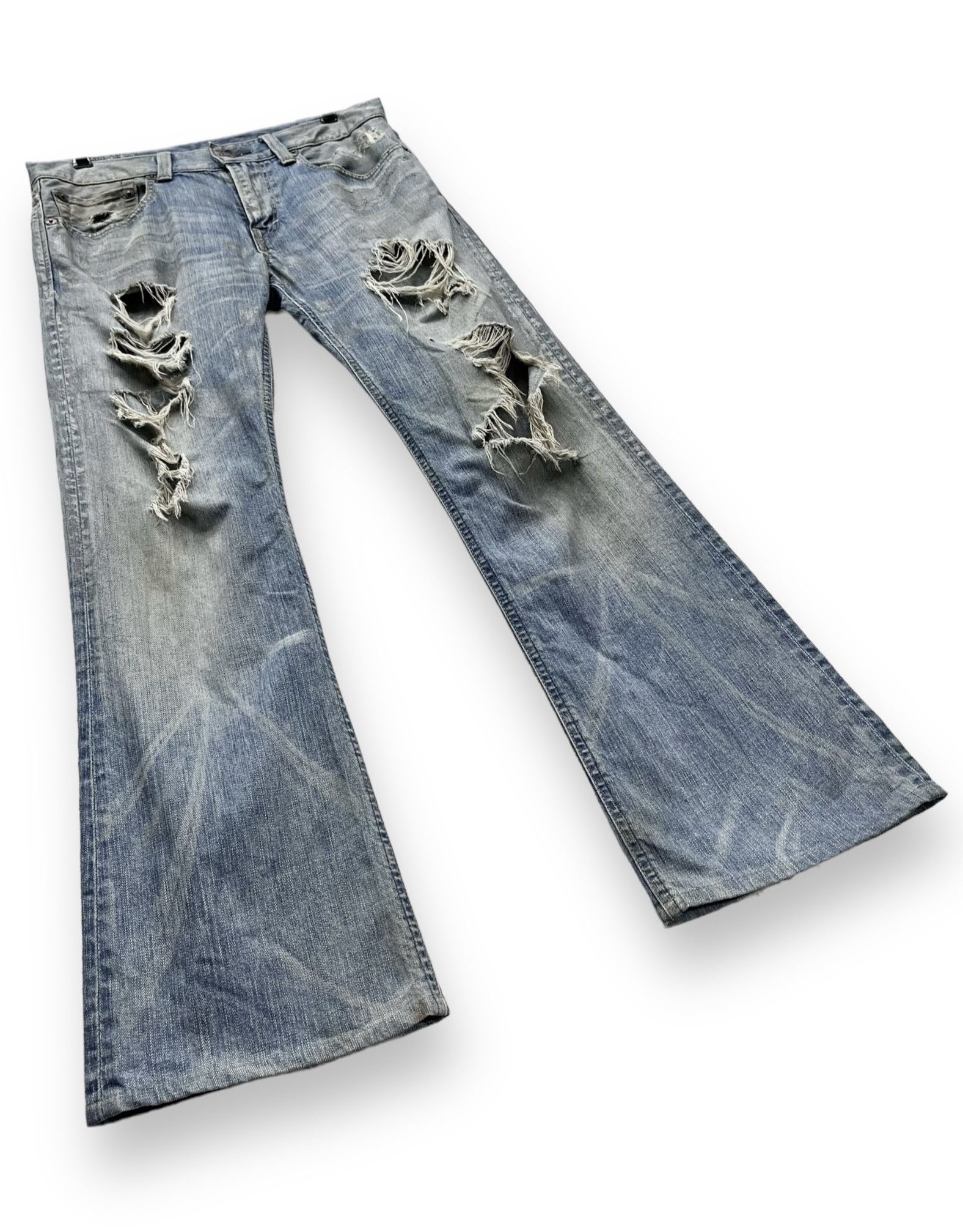 Edwin FYE🔥EDWIN BLUE TRIP Ripped Thrashed Blow Out Flared Denim Size US 31 - 9 Thumbnail