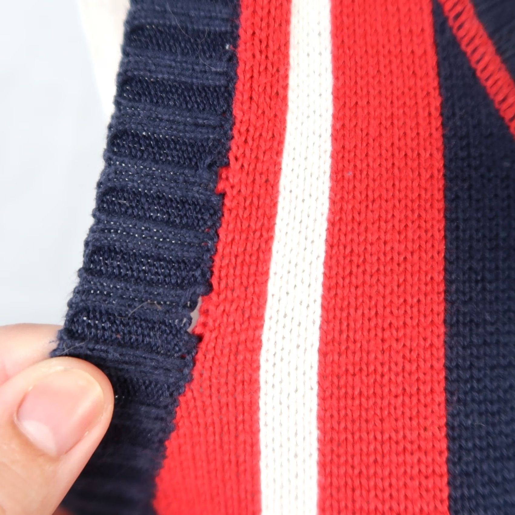 Tommy Hilfiger VINTAGE Tommy Hilfiger Sweater Dress Navy Blue Red Stripe 90s Cotton Knit Sleeveless Knee Length L Womens Size L / US 10 / IT 46 - 5 Thumbnail