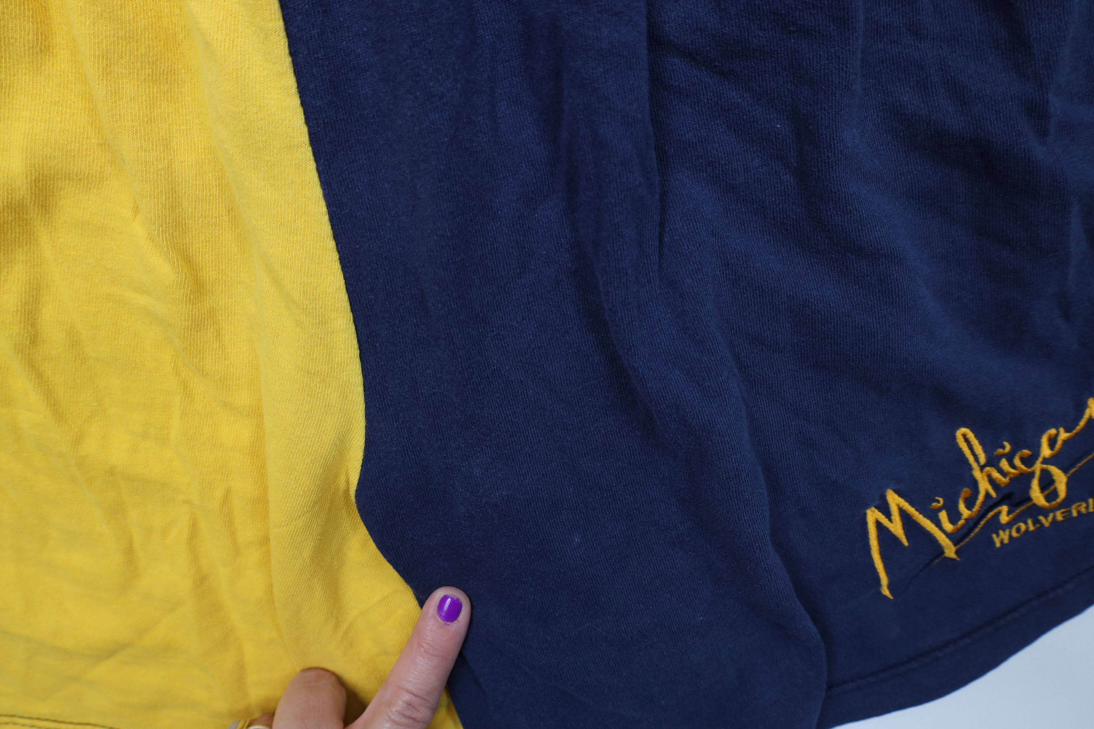 Vintage Vintage 90s University of Michigan Above Knee Shorts USA Size US 34 / EU 50 - 6 Thumbnail