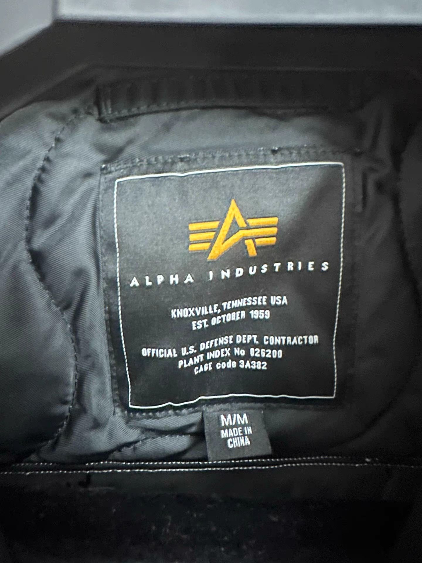 Alpha Industries ALPHA INDUSTRIES Collab with pins CWU-45/P Flight Jacket K18 Size US M / EU 48-50 / 2 - 4 Thumbnail