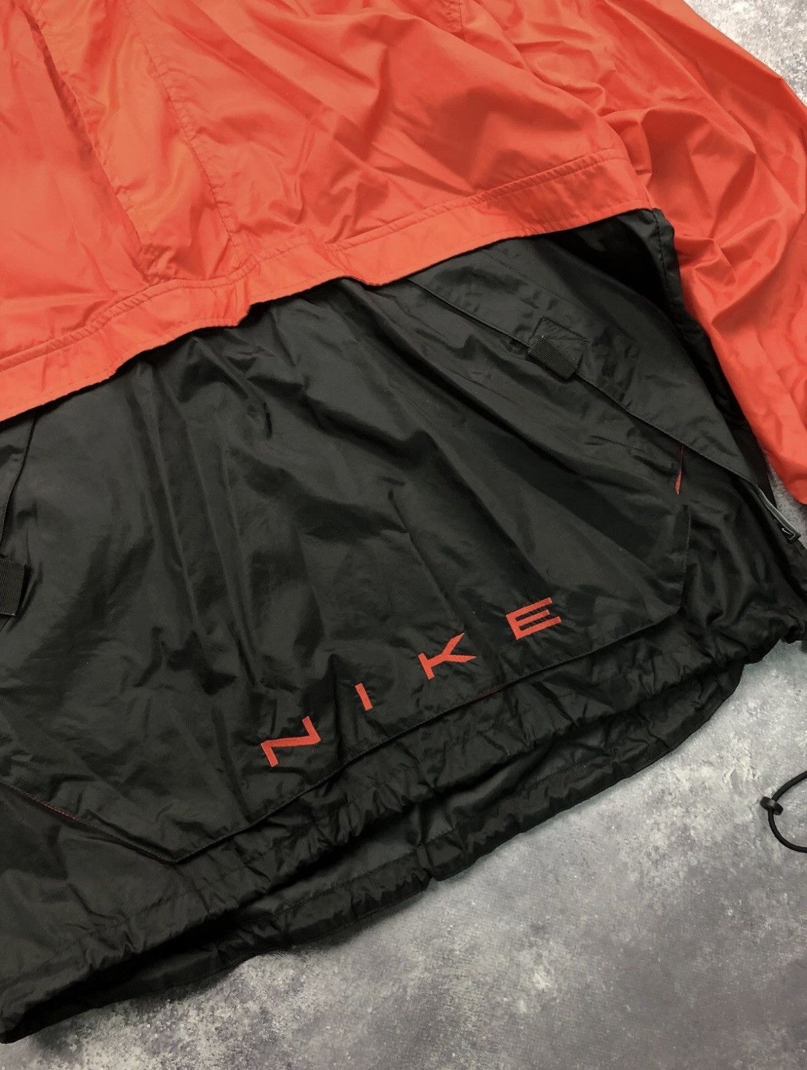 Nike NIKE Vintage 1990s Big Logo Swoosh Streetwear Outdoor Hype Size US M / EU 48-50 / 2 - 4 Thumbnail