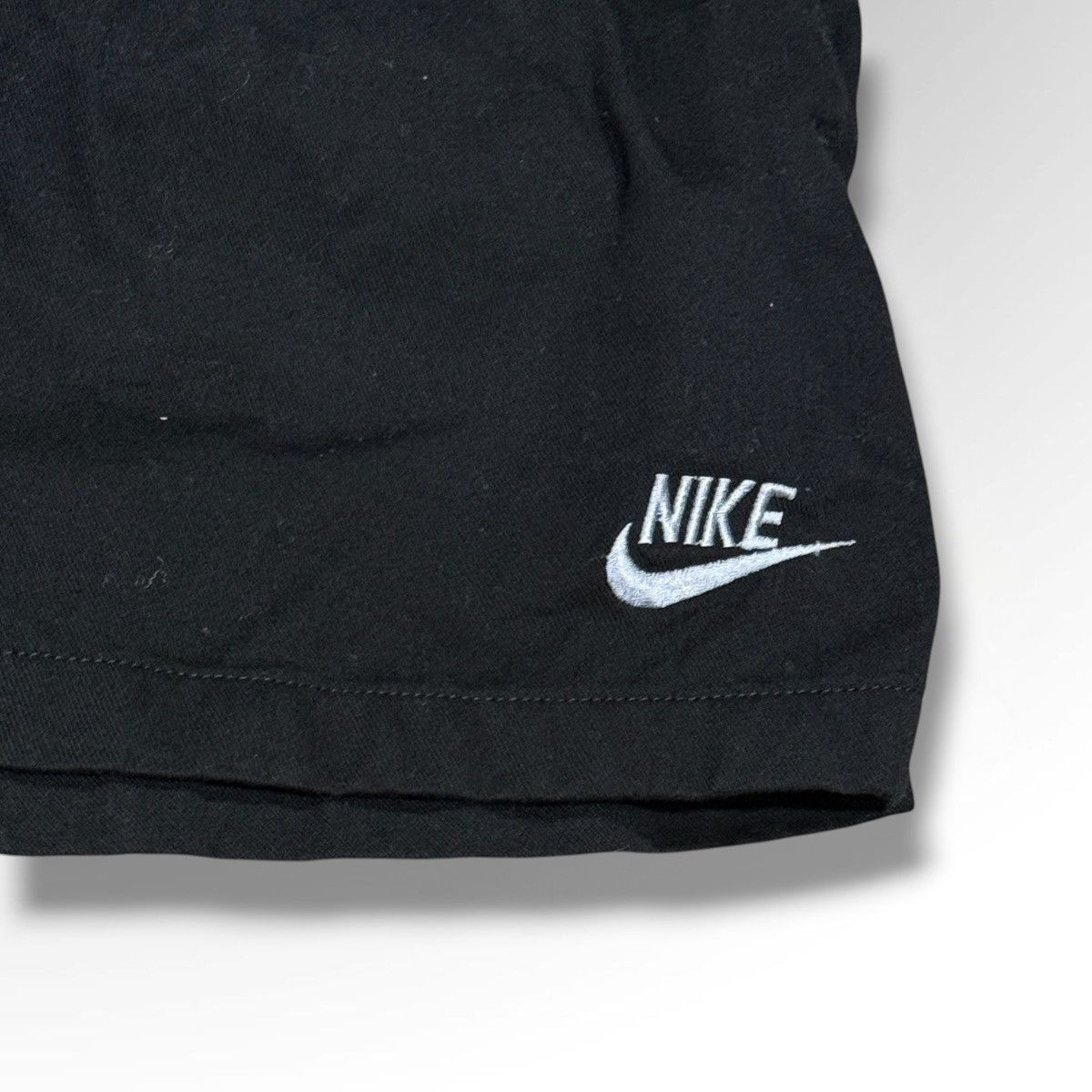 Nike Vintage Nike Embroidered Swoosh Shorts Size US 36 / EU 52 - 2 Thumbnail