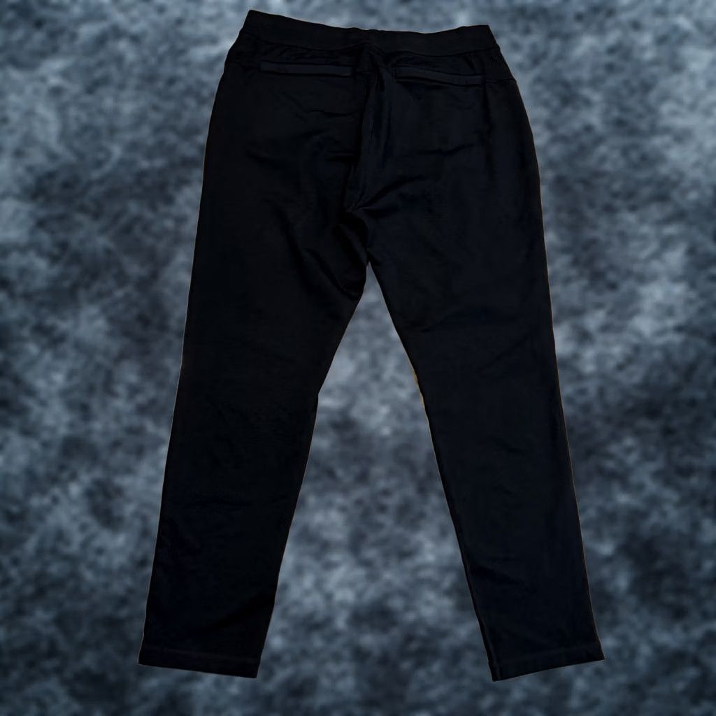 Vuori Vuori Coronado Jogger Pants Mens XL Black Stretch Elastic Waist V435 Size US 36 / EU 52 - 1 Thumbnail