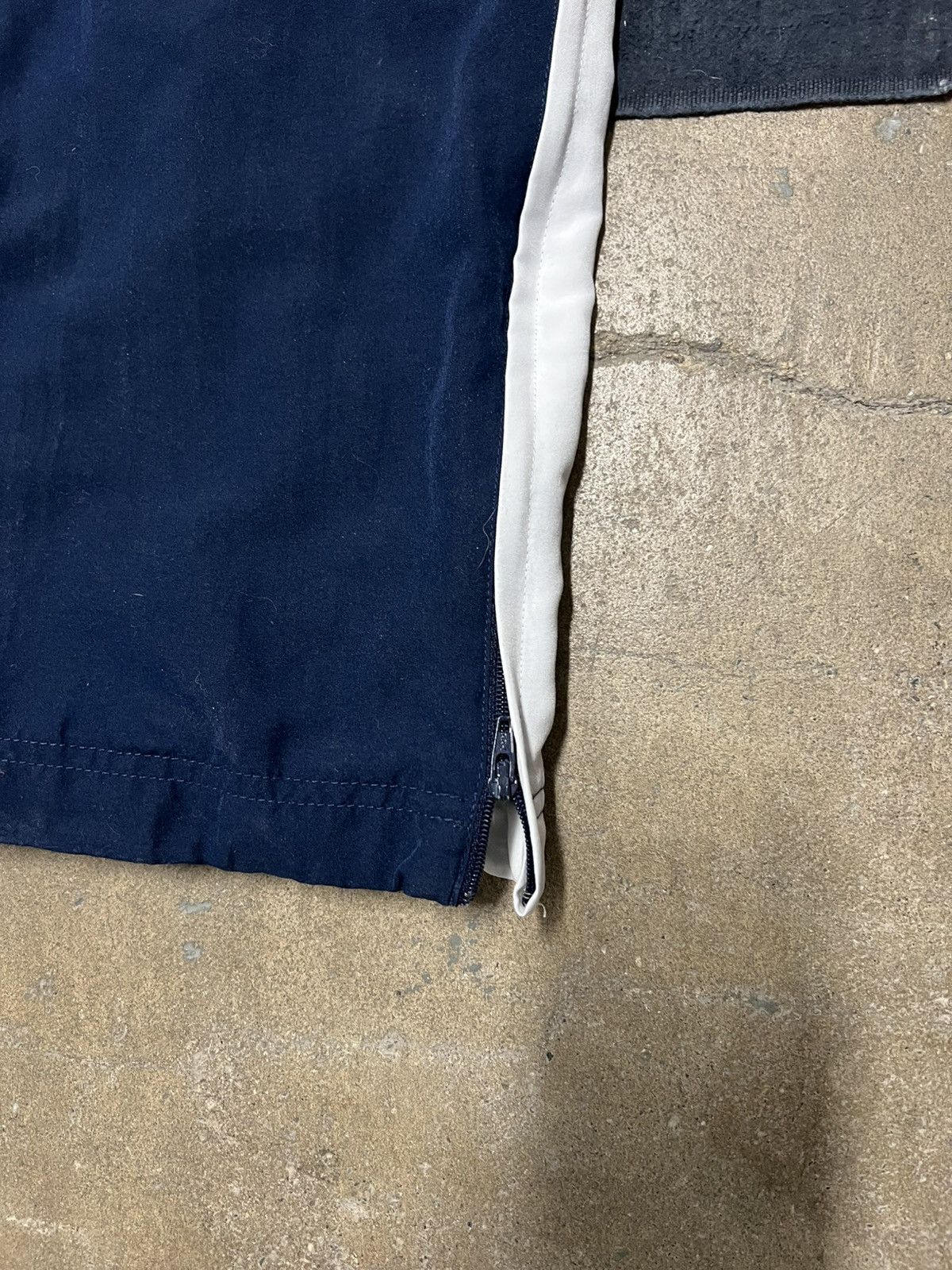 Nike Navy blue Nike track pants size xxl striped double pipe y2k Size US 38 / EU 54 - 7 Thumbnail