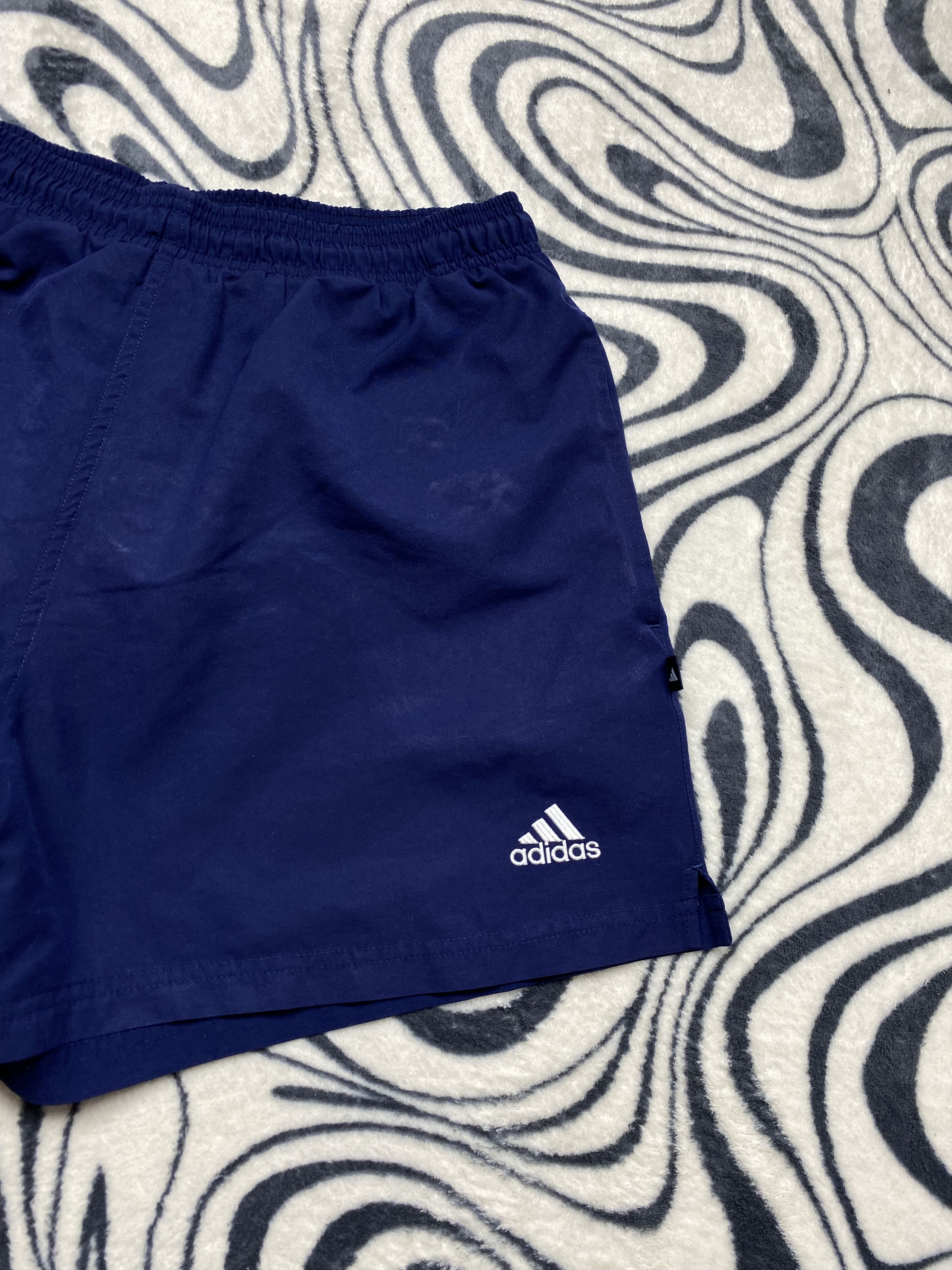 Adidas × Vintage Adidas Vintage Mens Nylon Shorts Y2K Size US 32 / EU 48 - 2 Thumbnail