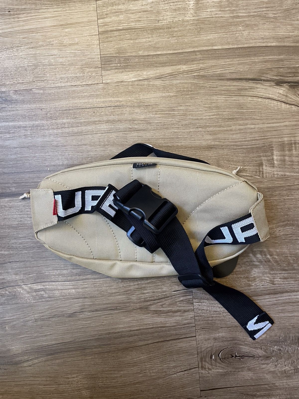 Supreme Supreme SS18 Waist Bag Tan Size ONE SIZE - 2 Thumbnail