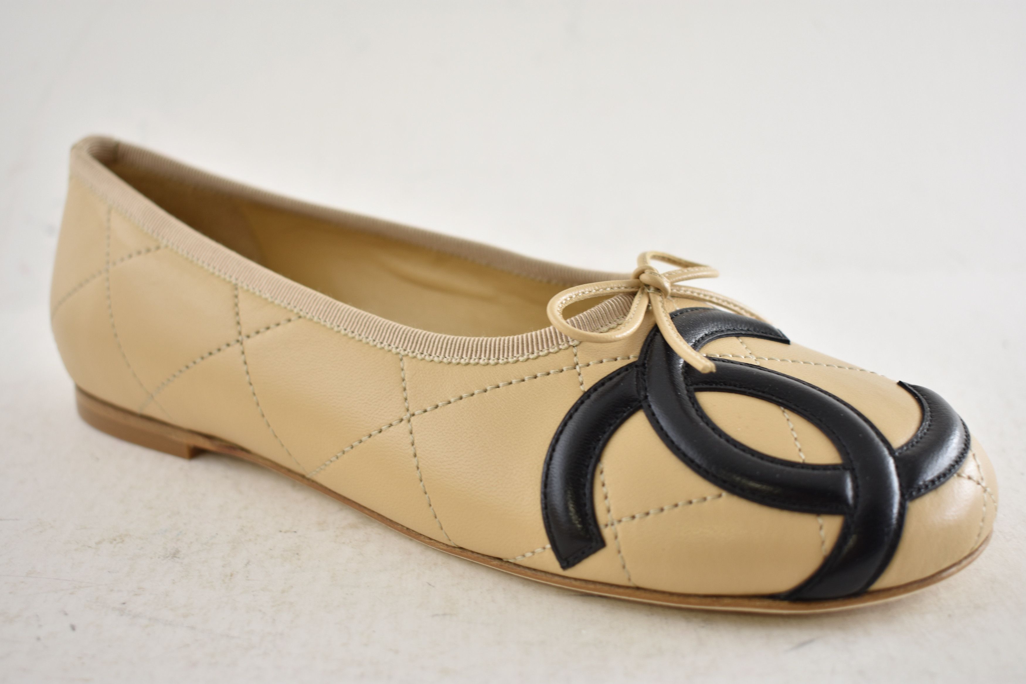 Chanel 26M Coco Beach Cambon Black CC Logo Ballet Ballerina Flat 41 Size US 11 / IT 41 - 5 Thumbnail