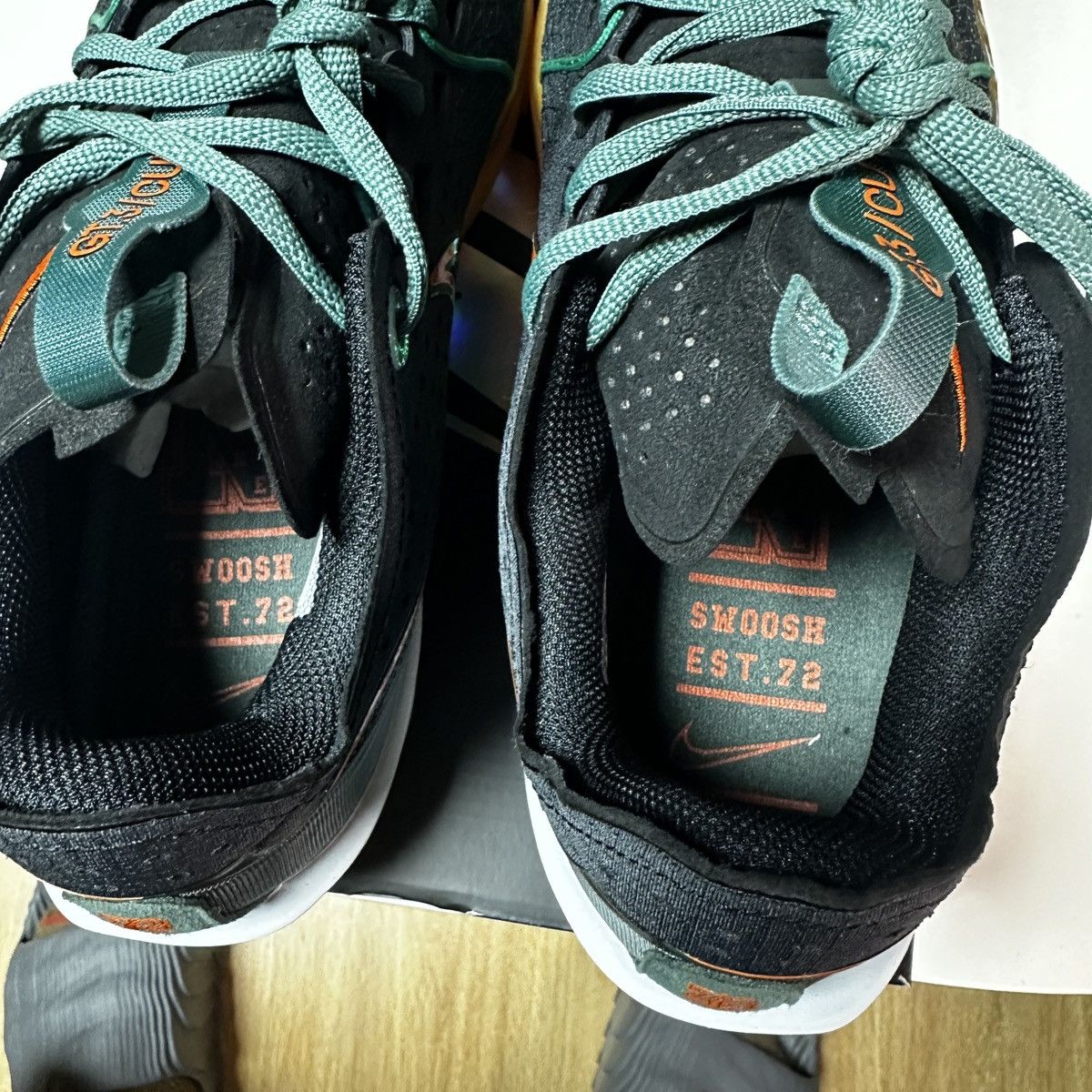 Nike NEW Size 10 US G.T. Cut 3 EP Black/Malachite-Vintage Green Size US 10 / EU 43 - 8 Thumbnail