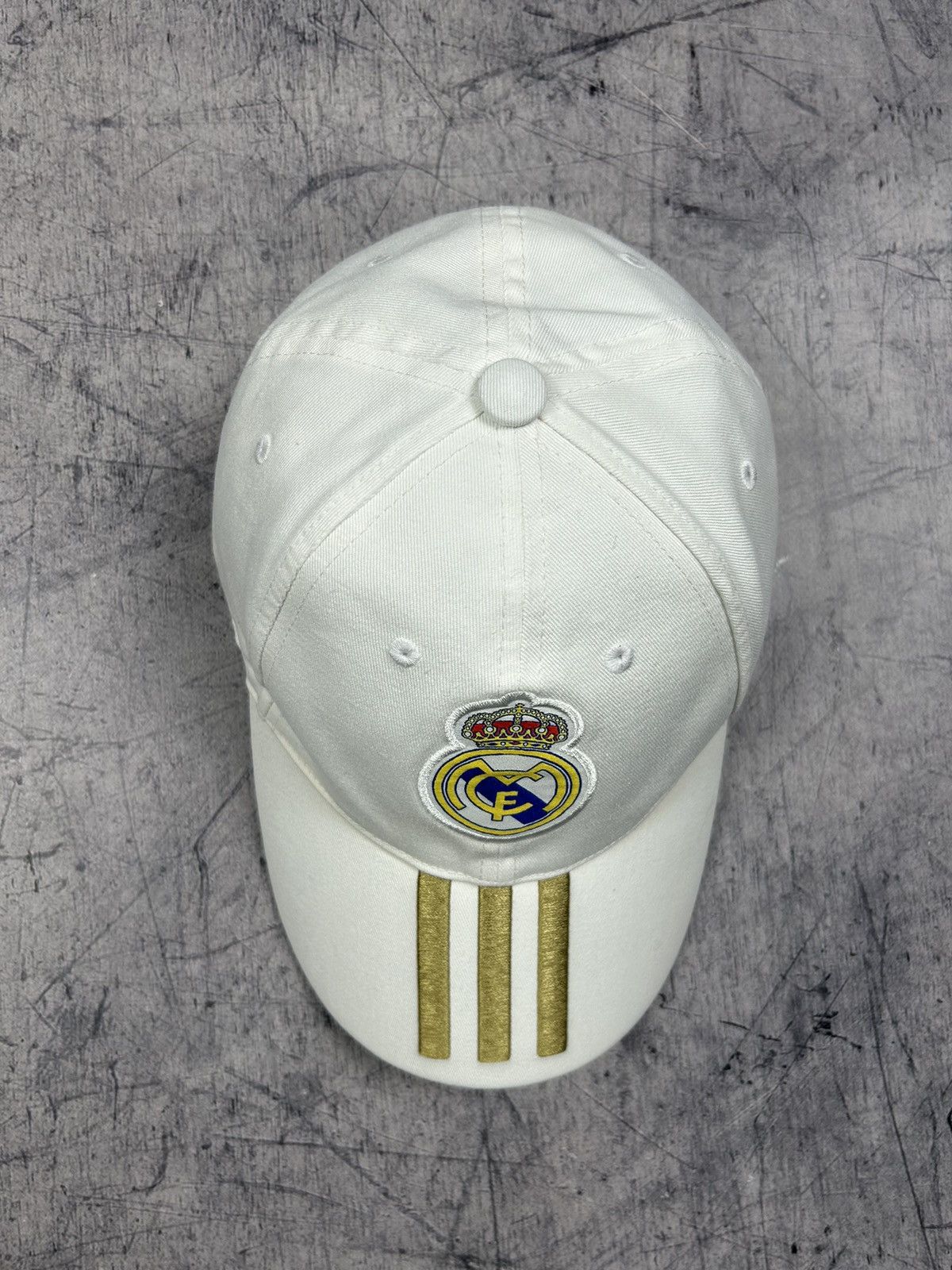 Adidas × Vintage Adidas Real Madrid Centre Logo Cap Soccer Jersey Size ONE SIZE - 6 Thumbnail