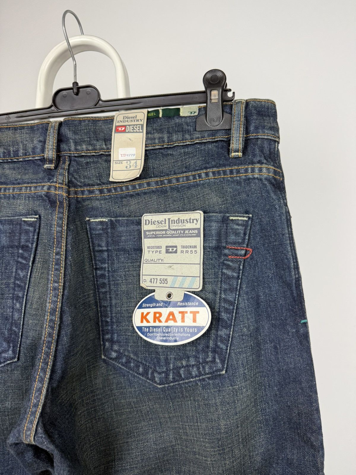 Designer × Diesel × Vintage Vintage Y2K Distressed Diesel Cargo jeans Pants Size US 34 / EU 50 - 9 Thumbnail