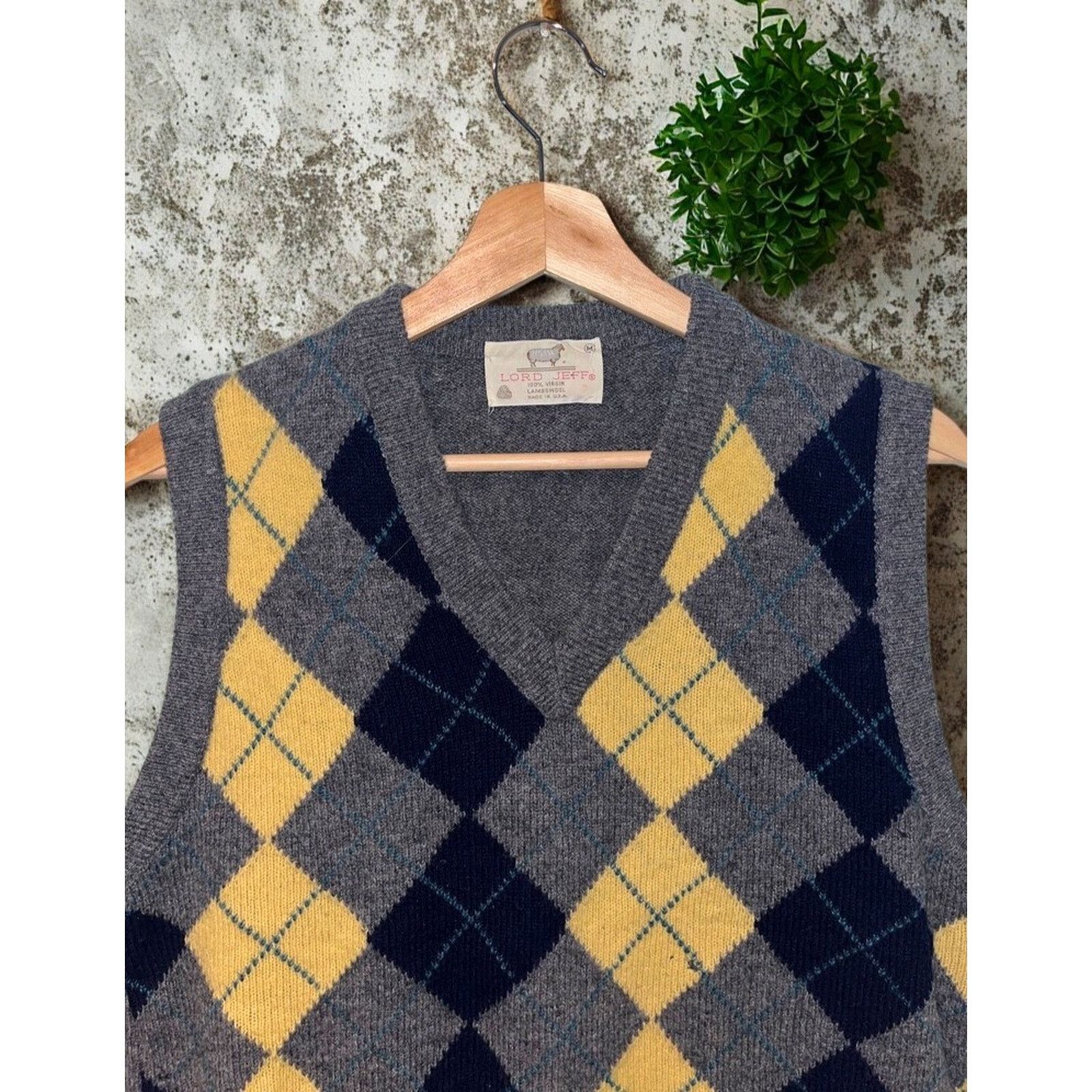 Other Lord Jeff Argyle Shetland Wool Sweater Vest USA Sz M 80s VTG Size US M / EU 48-50 / 2 - 2 Thumbnail