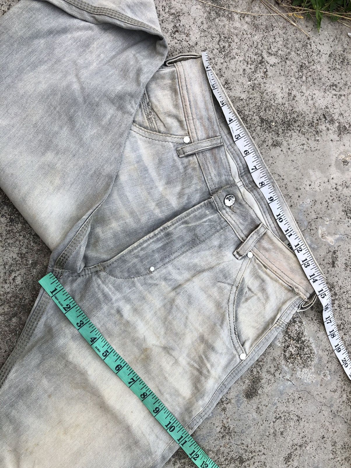 Designer DIESEL KROOLEY WASHED GREY DENIM Size US 28 / EU 44 - 11 Thumbnail