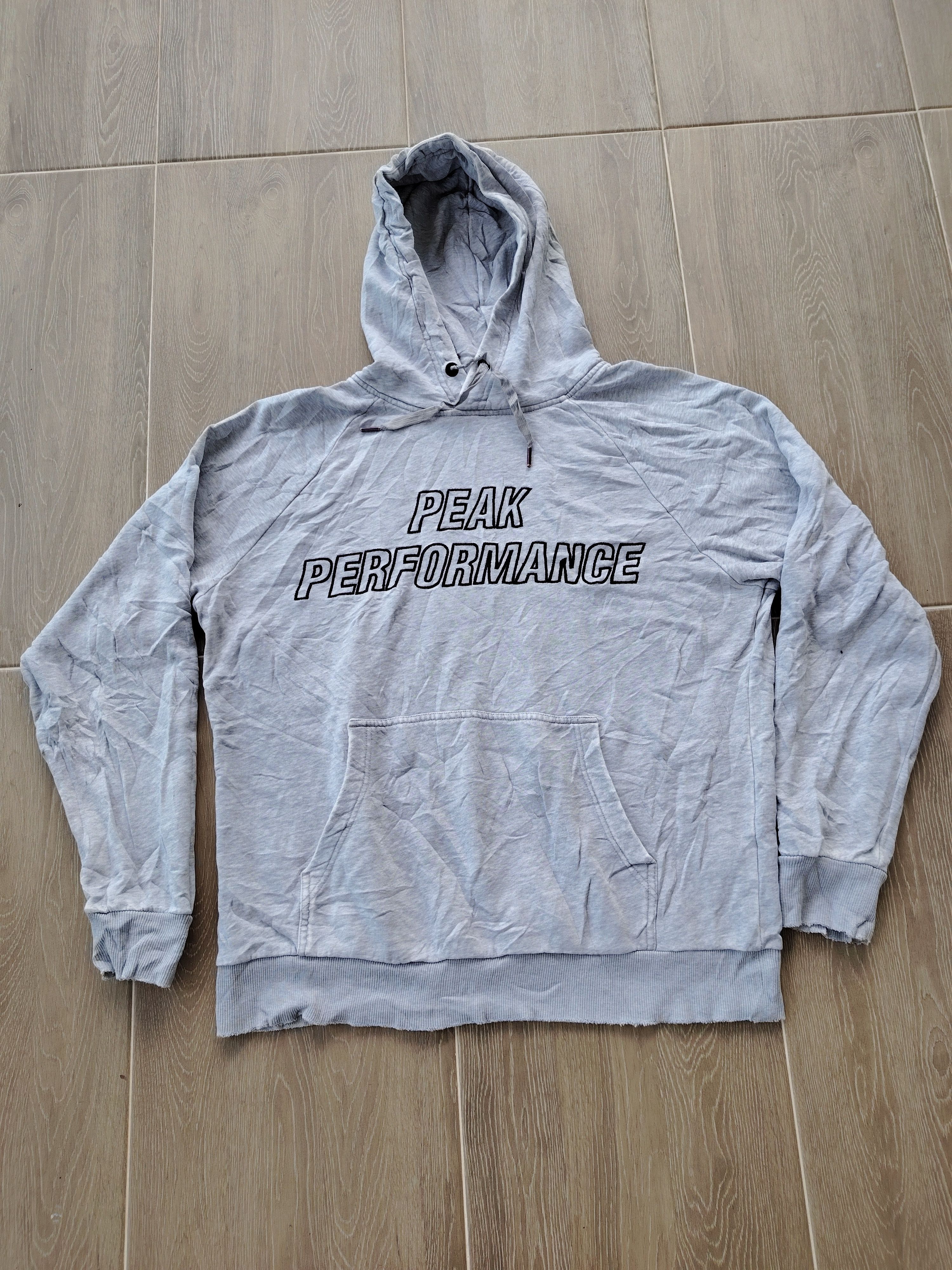 Peak Performance Vintage Peak Performance Emboidered Distressed Style Hoodie Size US XL / EU 56 / 4 - 1 Thumbnail