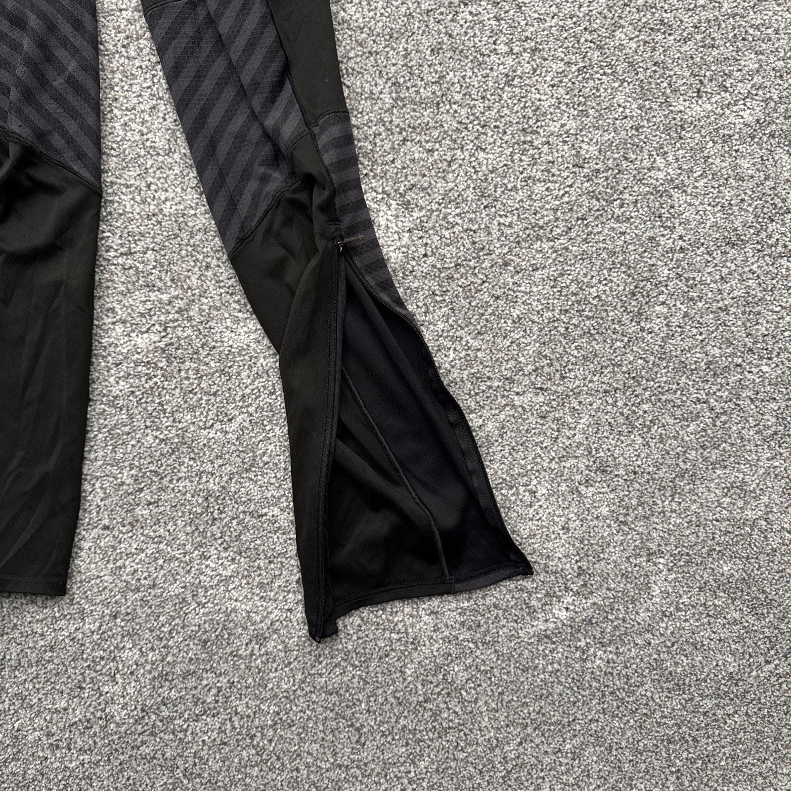 Adidas Adidas Jogger Women S Gorpcore Running Sporty Ankle Zip Size 42" / US 20 - 6 Thumbnail
