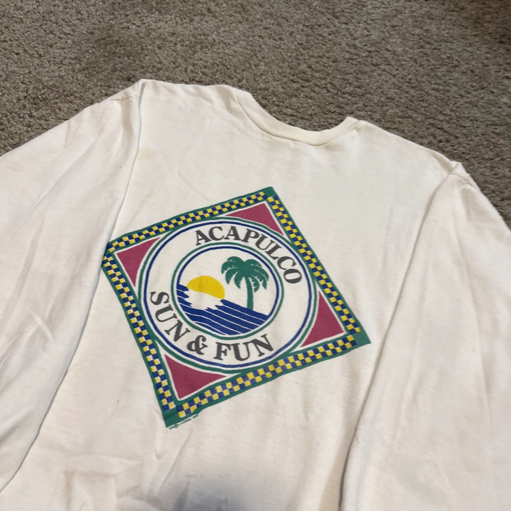 Vintage VINTAGE 1986 Acapulco Sun & Fun Mexico Beach Club Sweatshirt Large White Men Crewneck Pullover Sweatshirt Size US L / EU 52-54 / 3 - 3 Thumbnail