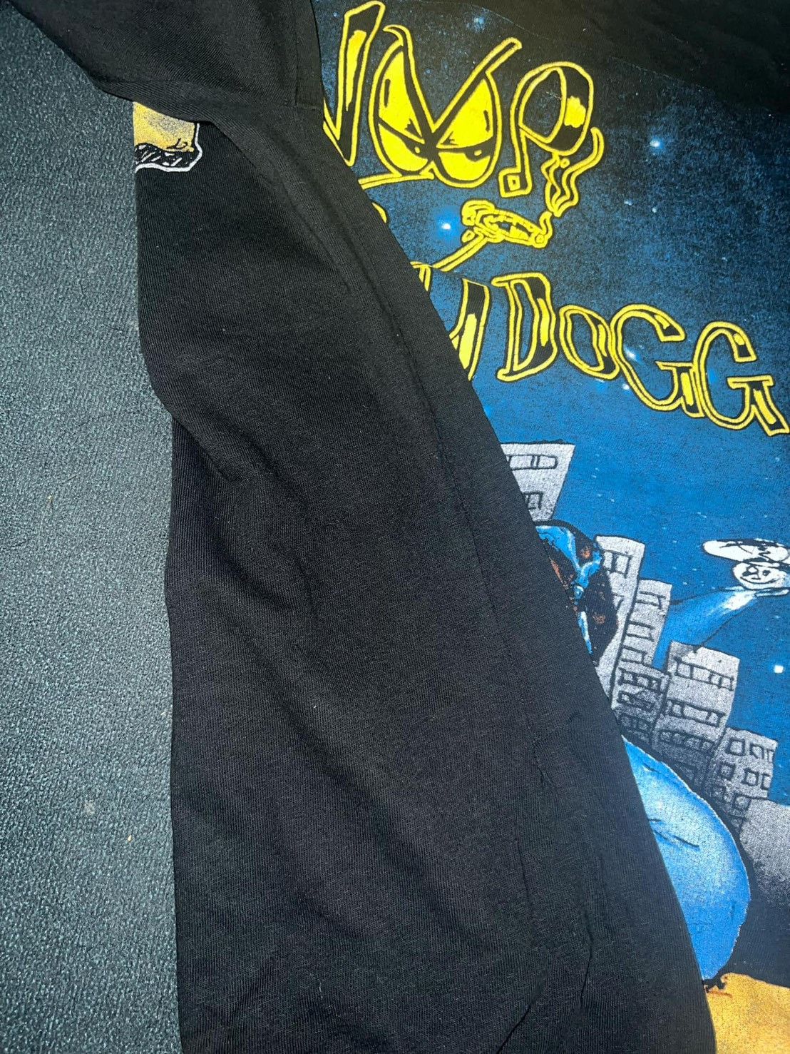 Vintage Vintage 1994 snoop dogg gin n juice Size US L / EU 52-54 / 3 - 4 Thumbnail