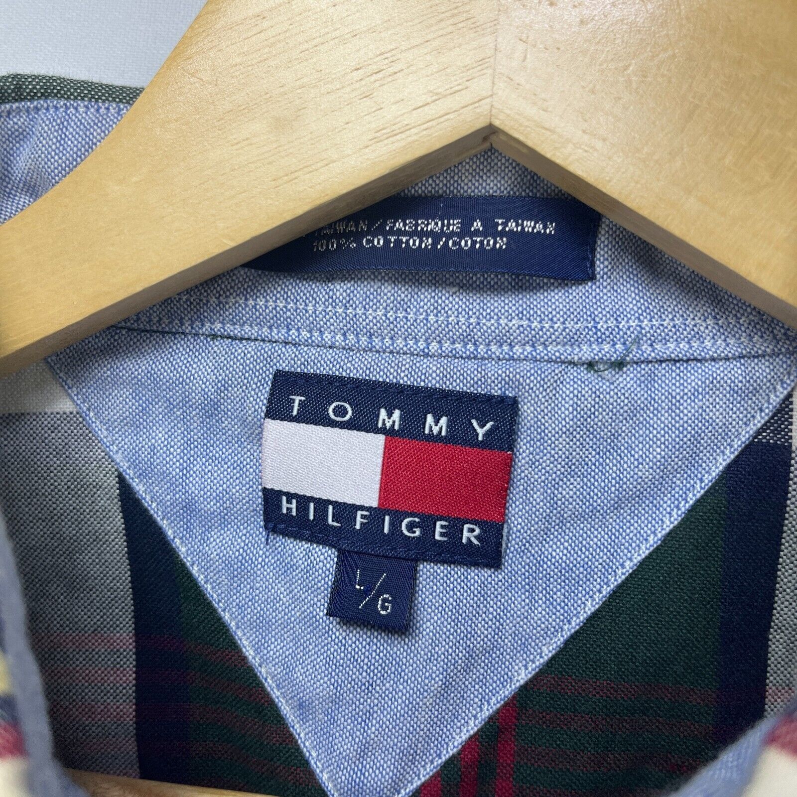 Tommy Hilfiger × Vintage Vintage 90s Tommy Hilfiger Long Button Up Plaid Shirt Large Size US L / EU 52-54 / 3 - 5 Thumbnail