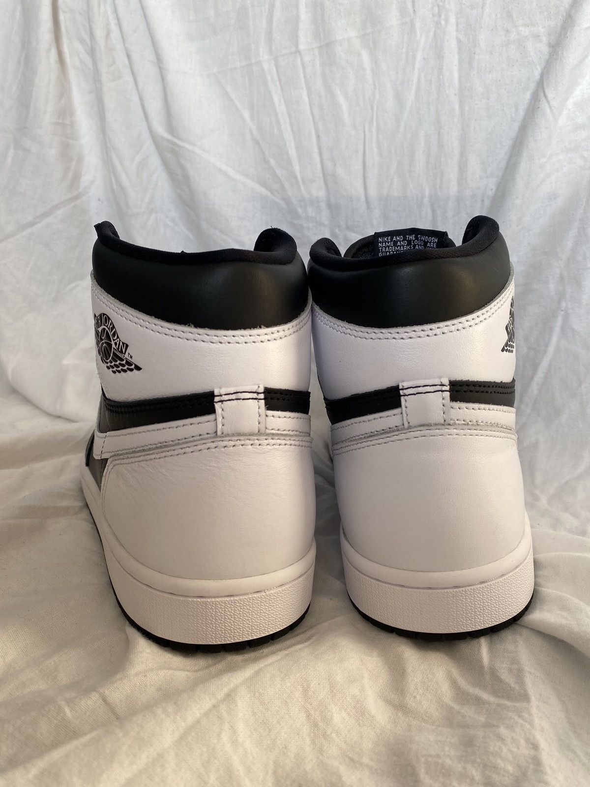 Jordan Brand Nike Air Jordan One Black and White Size US 10 / EU 43 - 6 Thumbnail