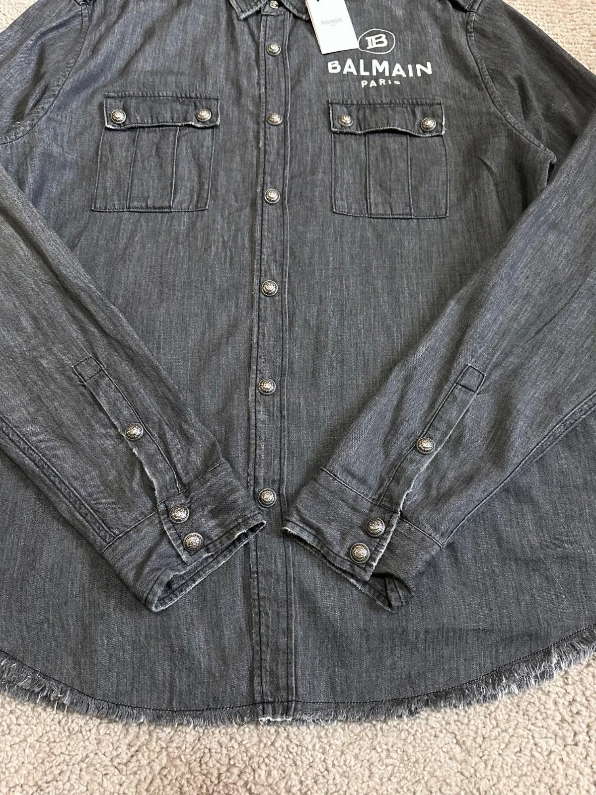 Balmain BALMAIN LOGO PRINTED DENIM SHIRT JAPAN SIZE L Size US L / EU 52-54 / 3 - 8 Thumbnail