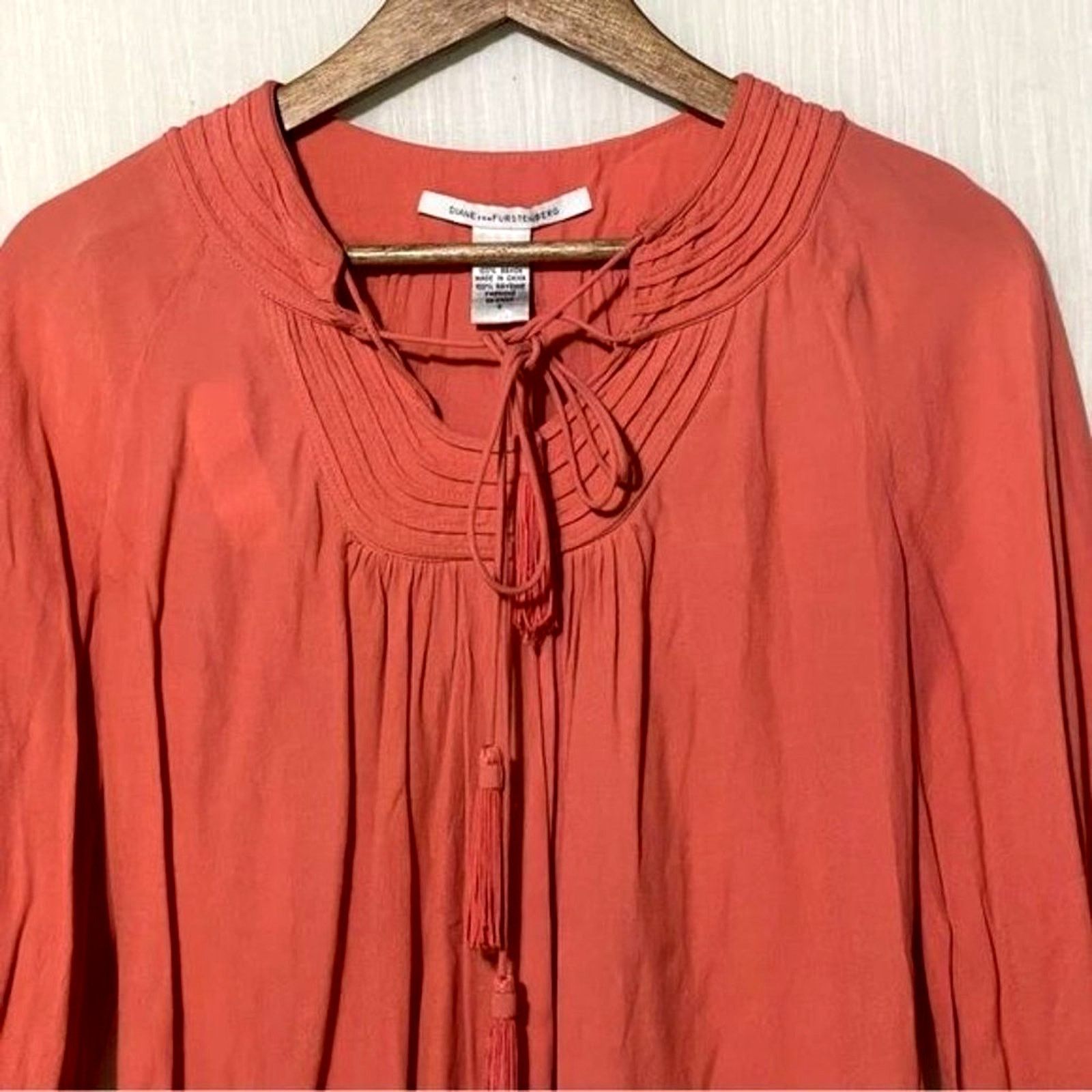 Diane von Furstenberg Diane Von Furstenberg Aquilina Blouse Tassel Tie Orange 2 Size XS / US 0-2 / IT 36-38 - 3 Thumbnail