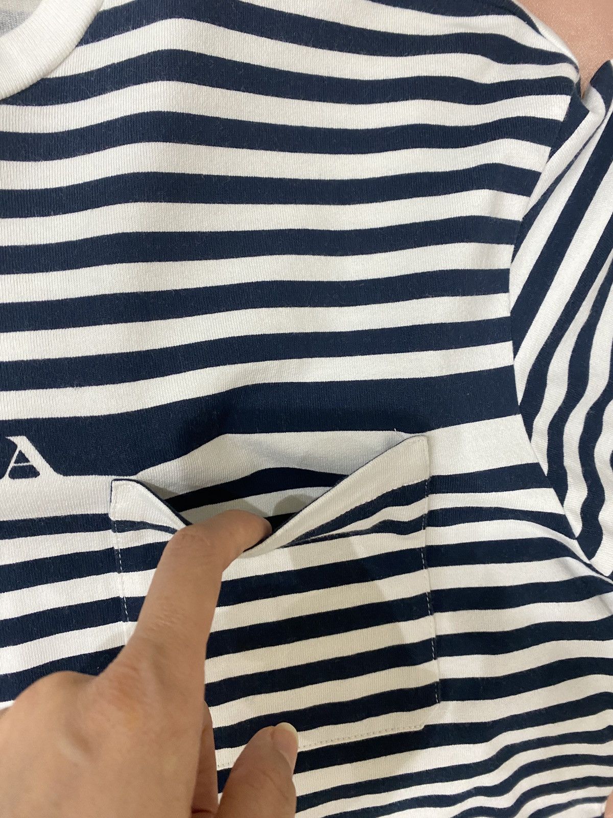 Prada PRADA Long-Sleeve T-Shirt/Top with Logo Size S / US 4 / IT 40 - 6 Thumbnail