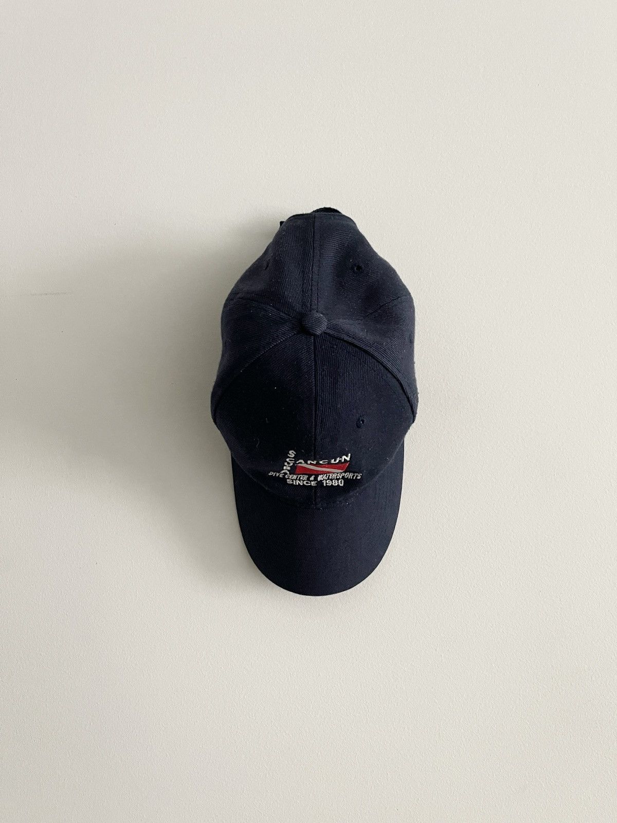 Vintage STEAL! 1990s Cancun Scuba Trucker Hat Size ONE SIZE - 2 Thumbnail