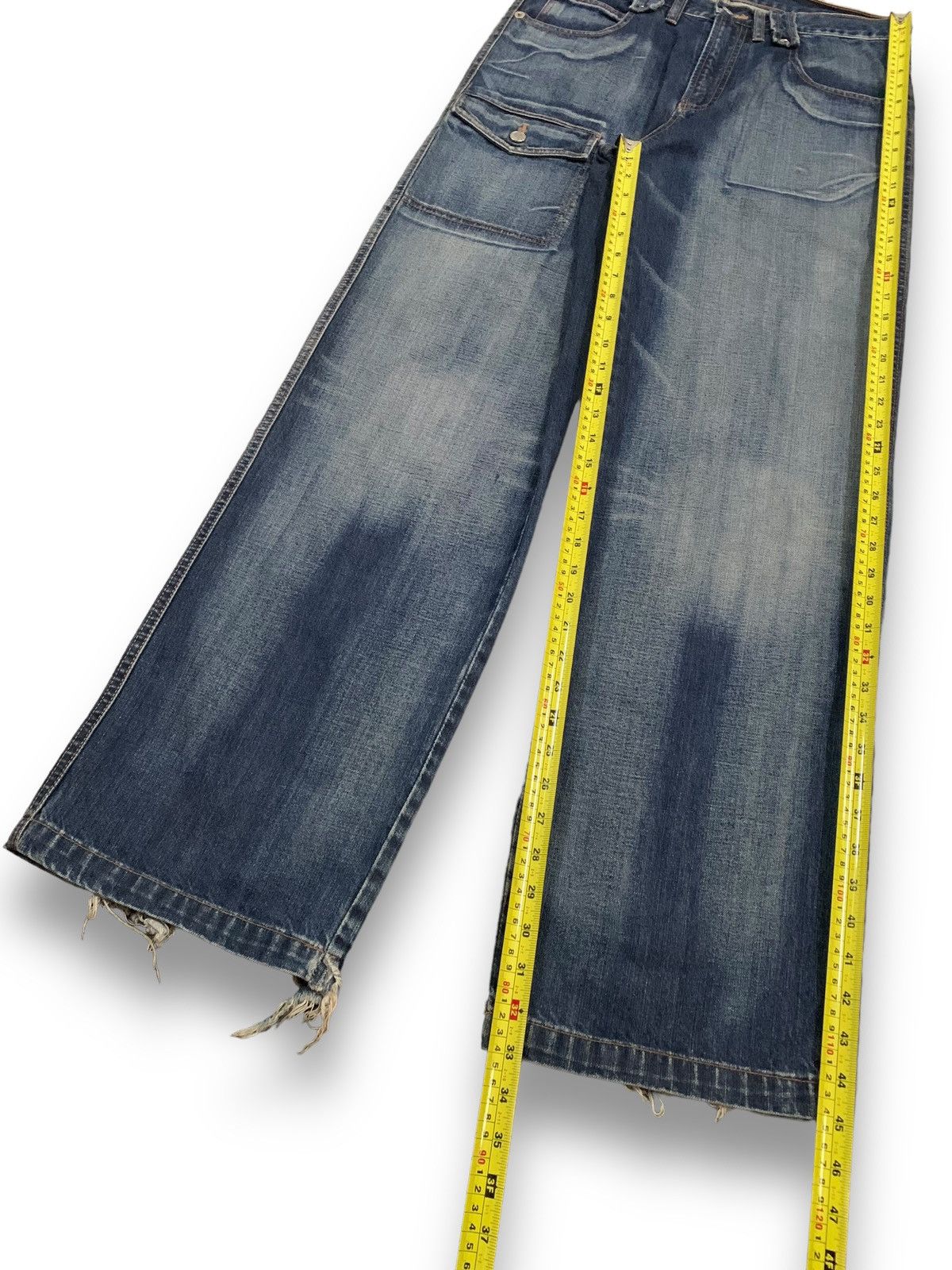 Valentino Vintage Valentino Rudy Italy Faded Baggy Bush Denim Pants Size US 33 - 16 Thumbnail