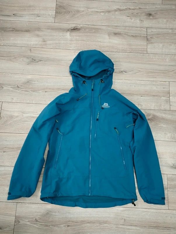 Mountain Equipment Mountain Equipment Mission jacket size L Size US L / EU 52-54 / 3 - 1 Thumbnail