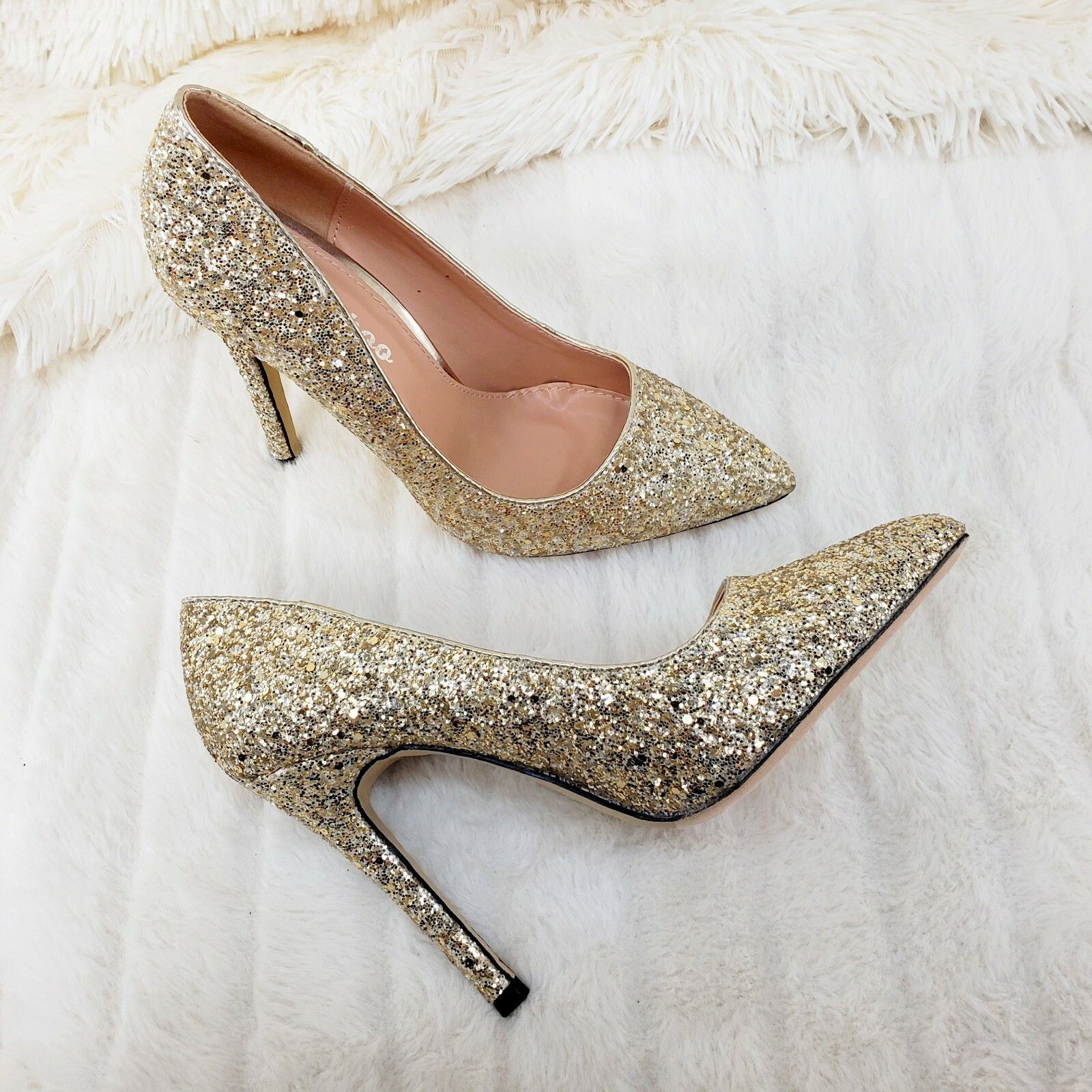 Other Weeboo Gold Glitter 4" High Heel Shoes Pointy Toe Pump 6.5-1 Size US 7 / IT 37 - 1 Thumbnail