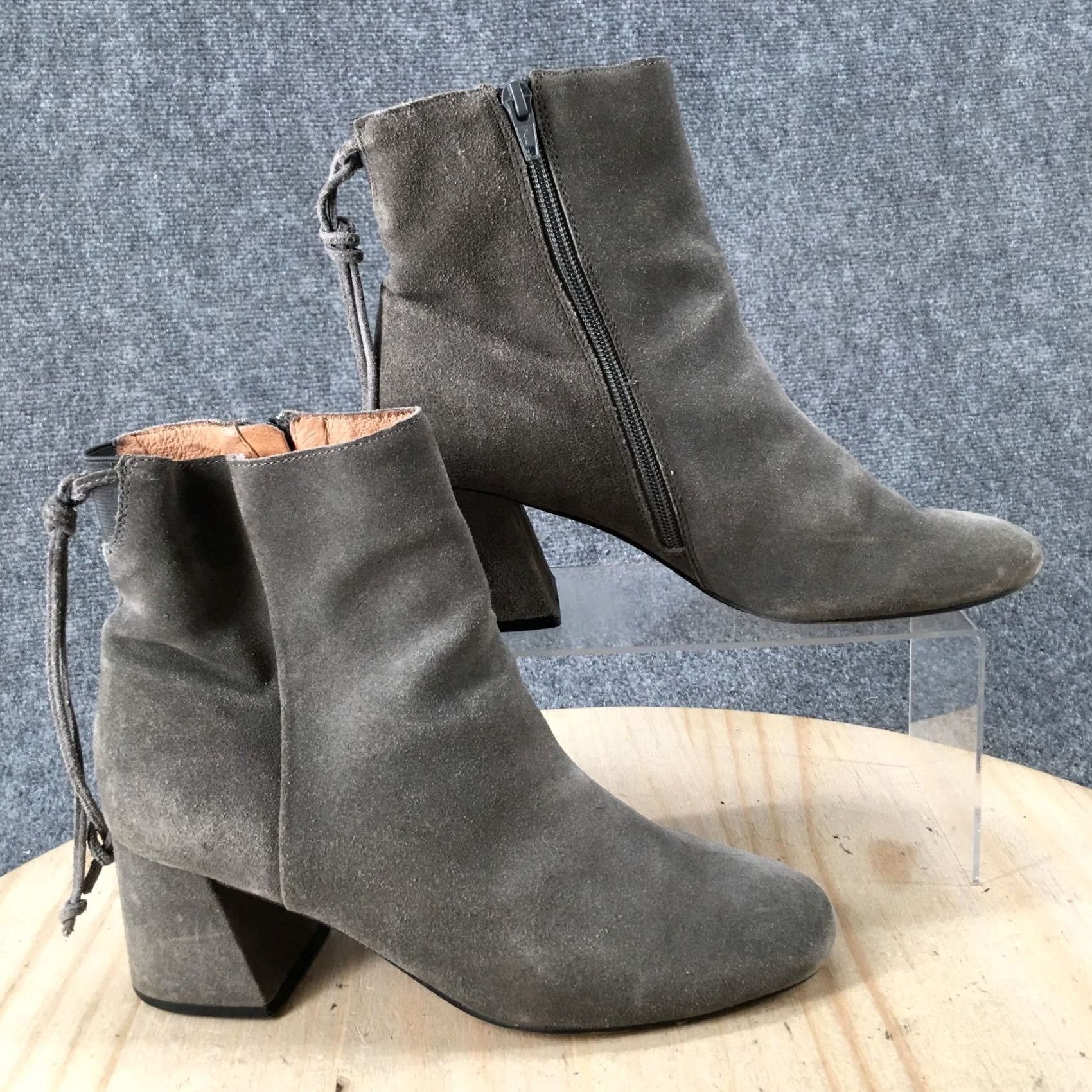 Vintage Corso Como Boots Womens 9.5 M Casual Side Zip Ankle Bootie Gray Suede Heels Size US 10 / IT 40 - 2 Thumbnail