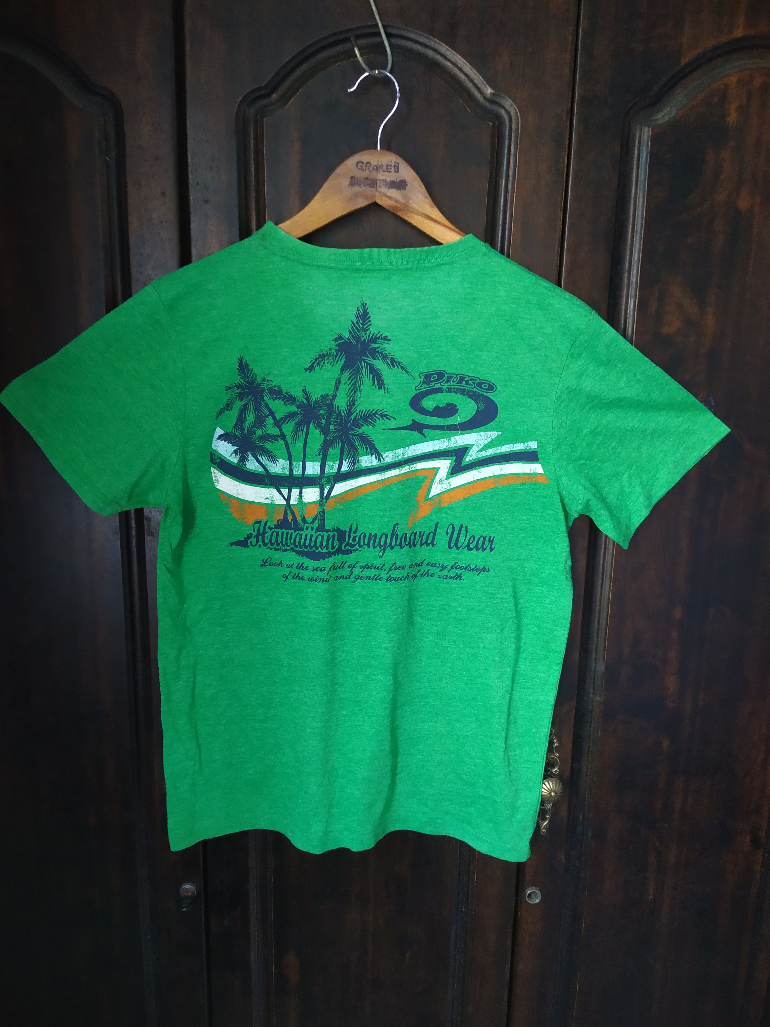 Vintage Piko Green V-Neck Palm Tree Graphic Tee Size US M / EU 48-50 / 2 - 2 Thumbnail