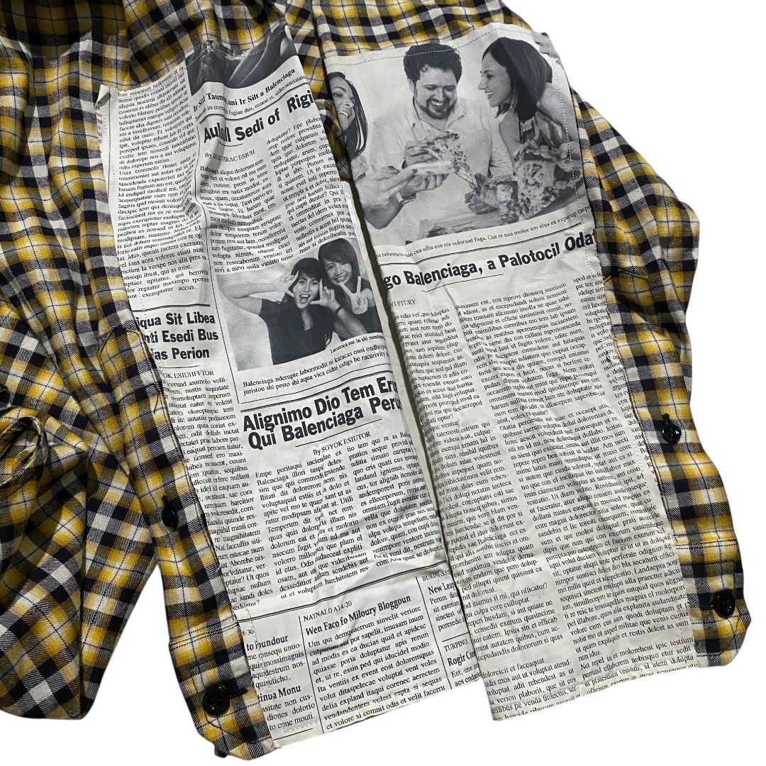Balenciaga Balenciaga newspaper check shirt Size US L / EU 52-54 / 3 - 5 Thumbnail