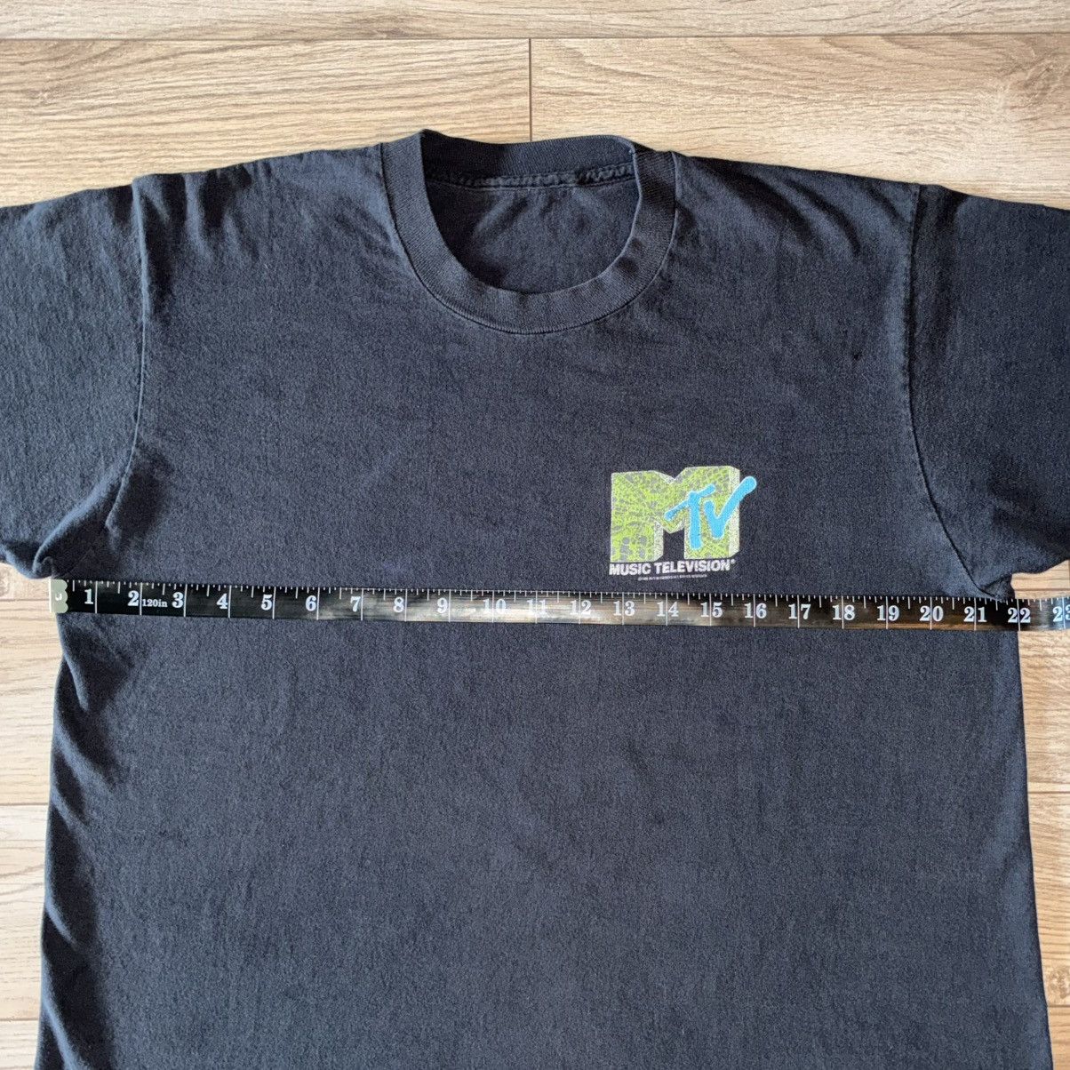 Mtv 90s MTV fractal tee shirt Rare Size US XL / EU 56 / 4 - 6 Thumbnail